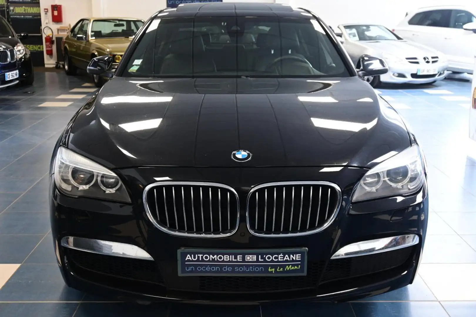 BMW 750 SERIE F01 LCI/F02 LCI 750d xDrive Luxe A Noir - 2