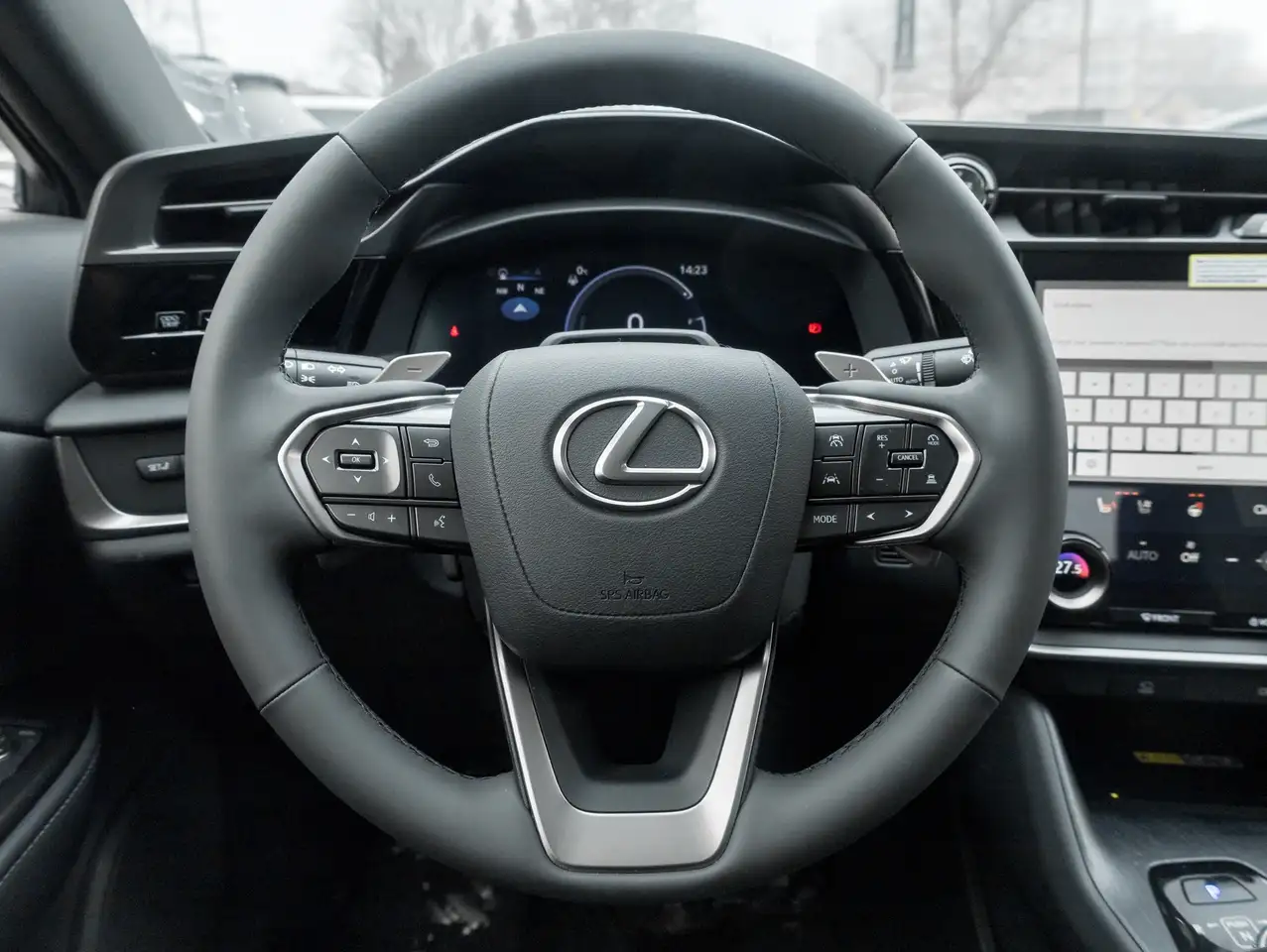 Lexus RZ снимка Lexus RZ