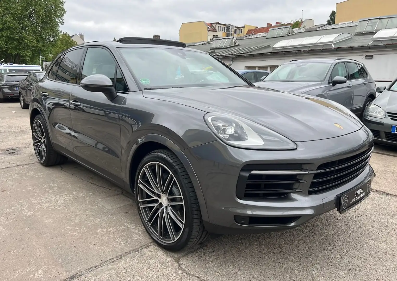 Porsche Cayenne PANO|MATRIX|KAMERA|ACC|LANE-ASSIST|22° Gris - 1