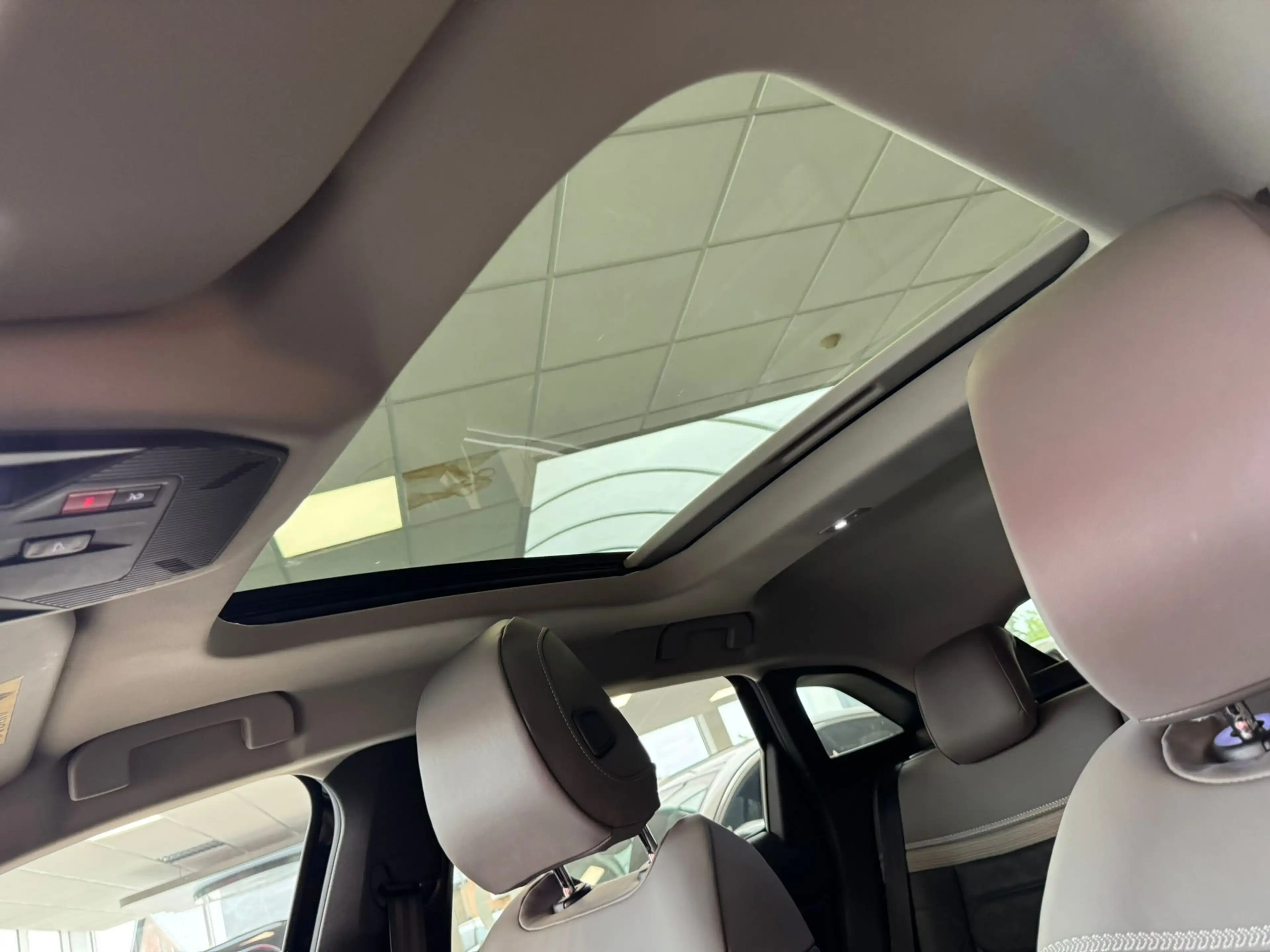 Citroen C5 X 1.6 PHEV 225PK Shine Pack// PANODAK // FULL OPTION — photo 11