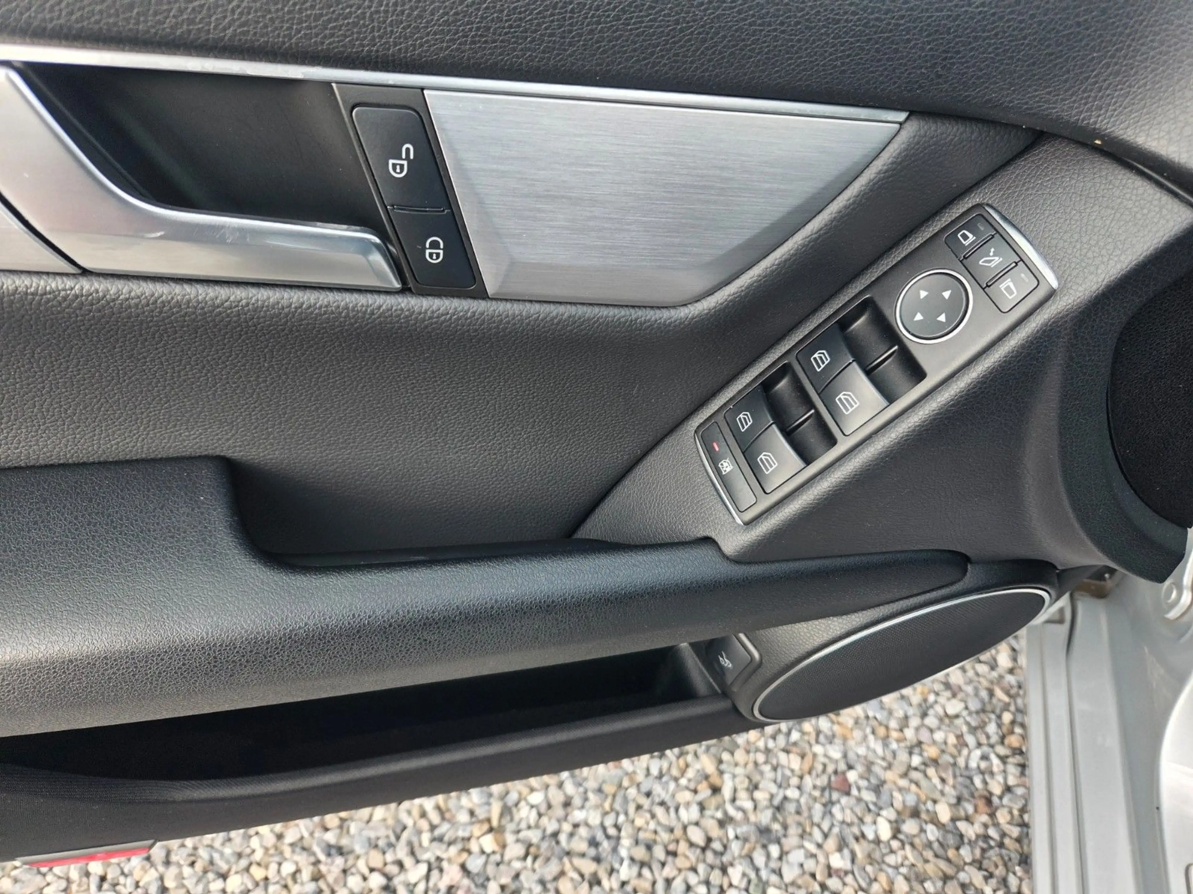 Mercedes-Benz C 200 CDI AVANTGARDE BlueEfficiency Autom.*Navi — photo 18