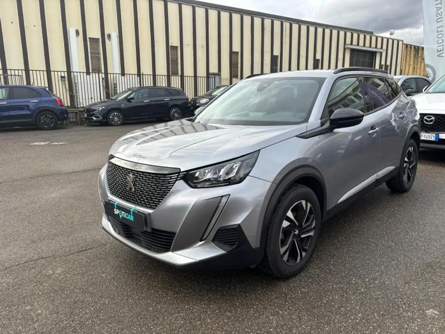 Peugeot 2008 2008 1.2 puretech Allure s&s 100cv Gris - 1