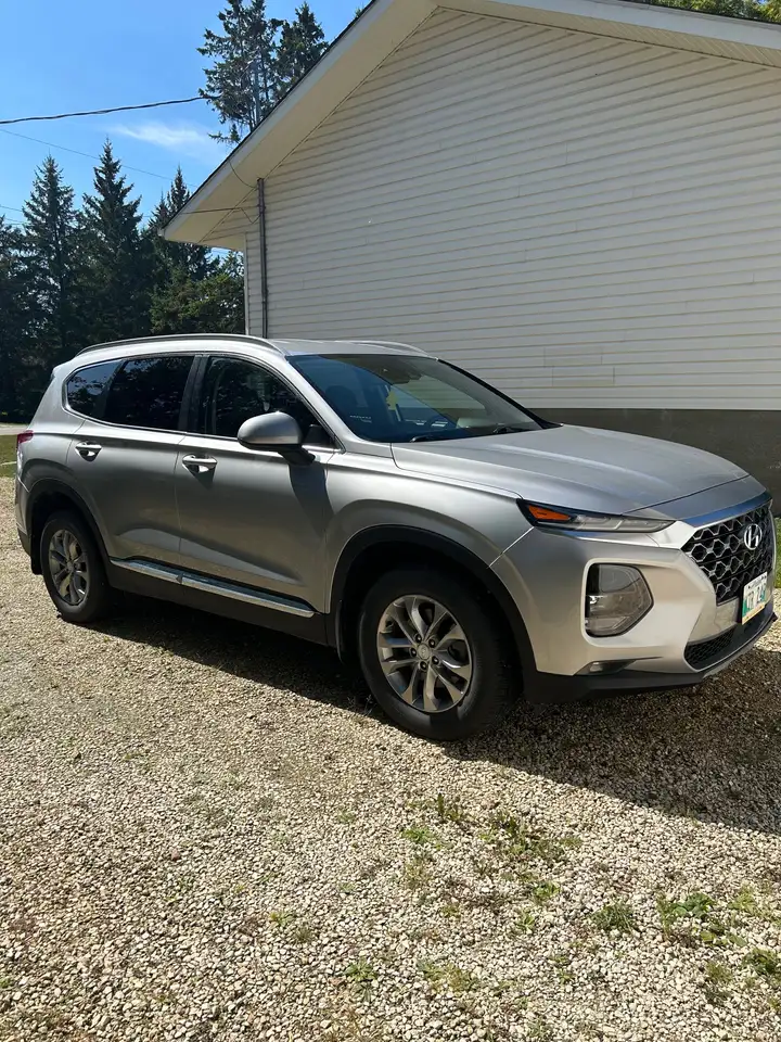 Hyundai SANTA FE снимка Hyundai SANTA FE