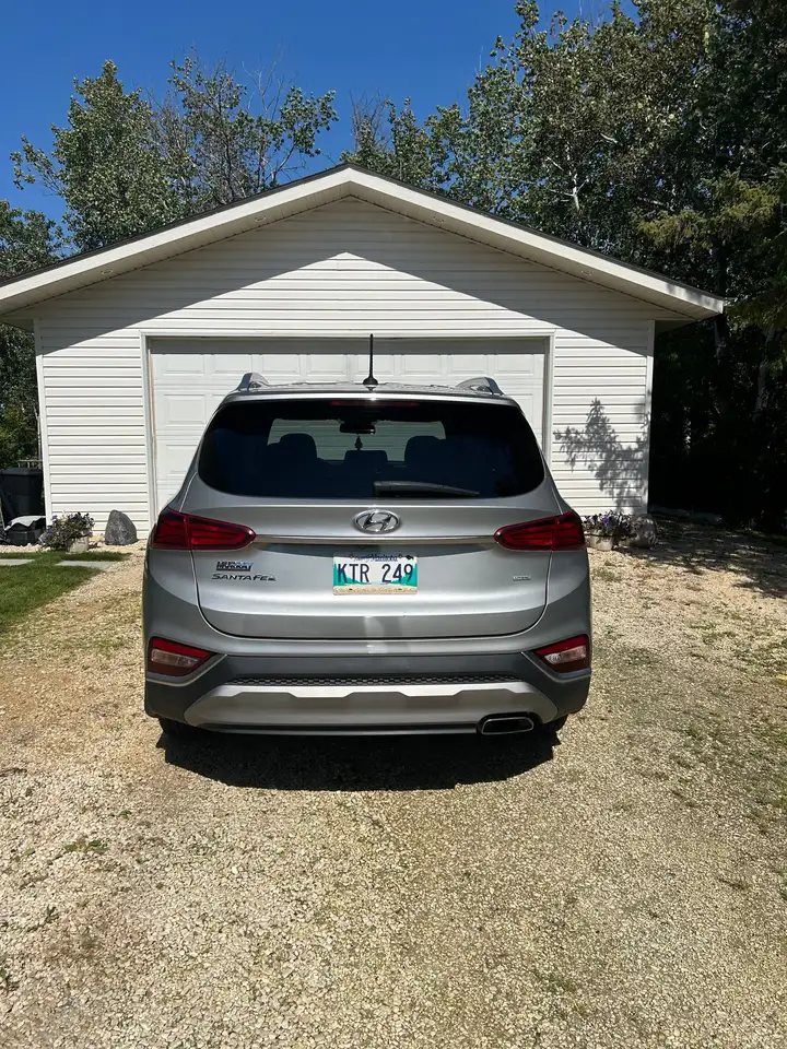 Hyundai SANTA FE снимка Hyundai SANTA FE
