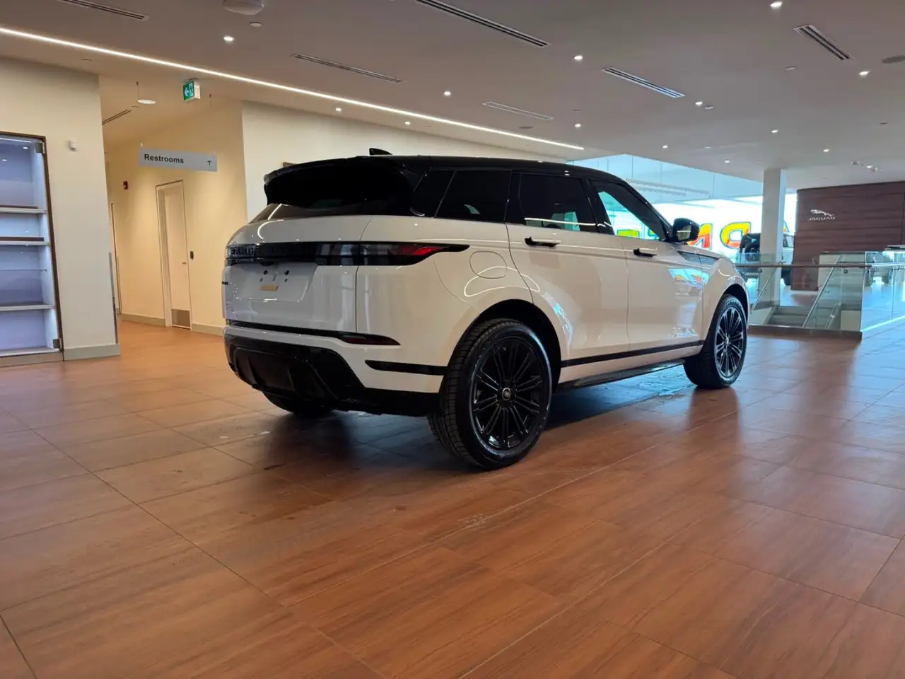 Land Rover Range Rover Evoque снимка Land Rover Range Rover Evoque