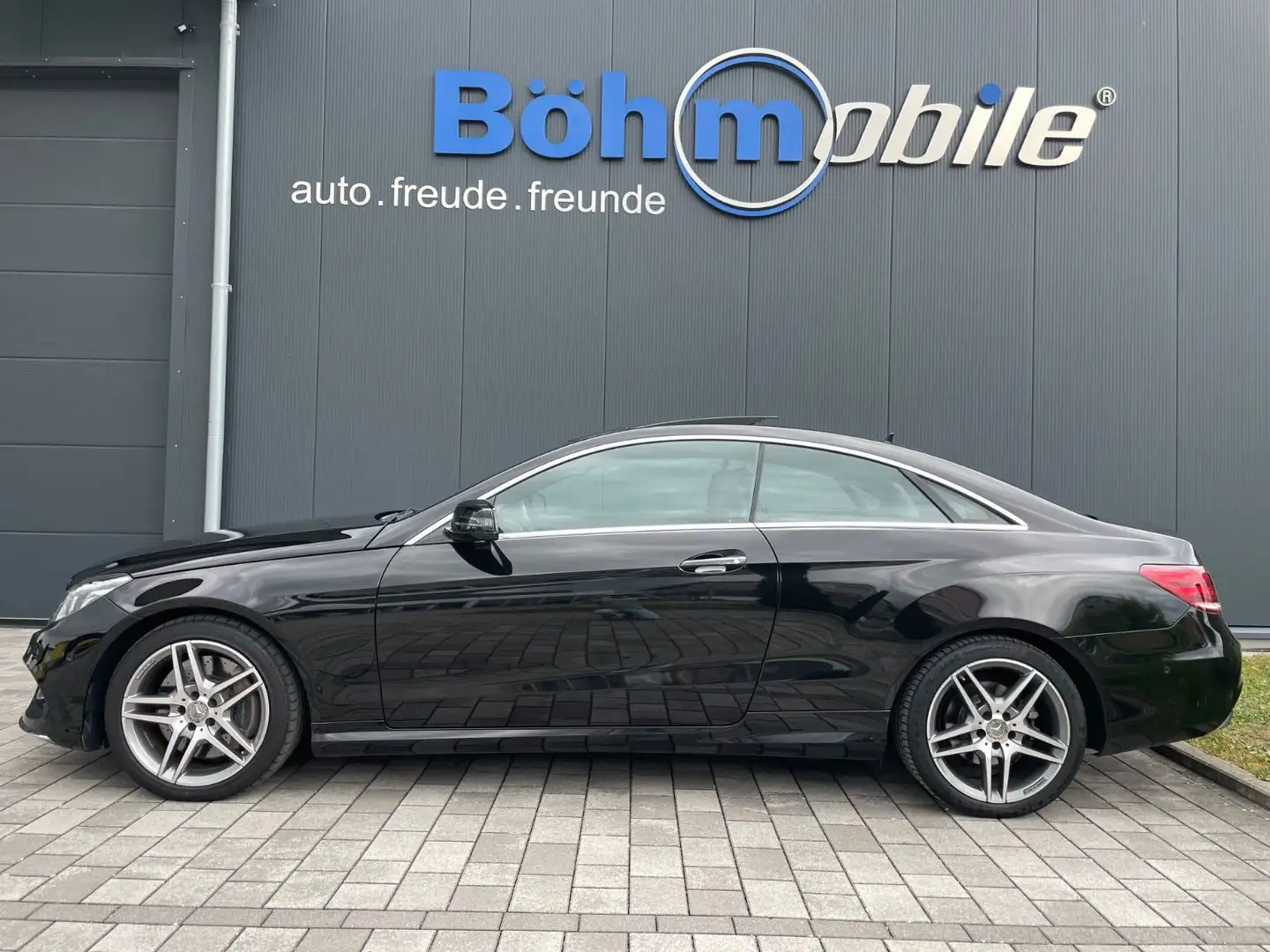 Mercedes-Benz E 500 Coupé/AMG/Pano/Memory/HarmanKardon/ACC/Top Schwarz - 1