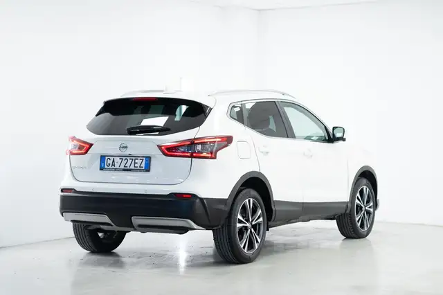 Nissan Qashqai view 2