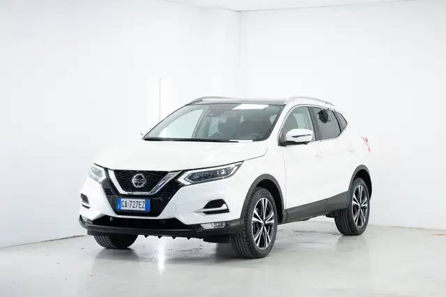 2020 Nissan Qashqai in White for sale