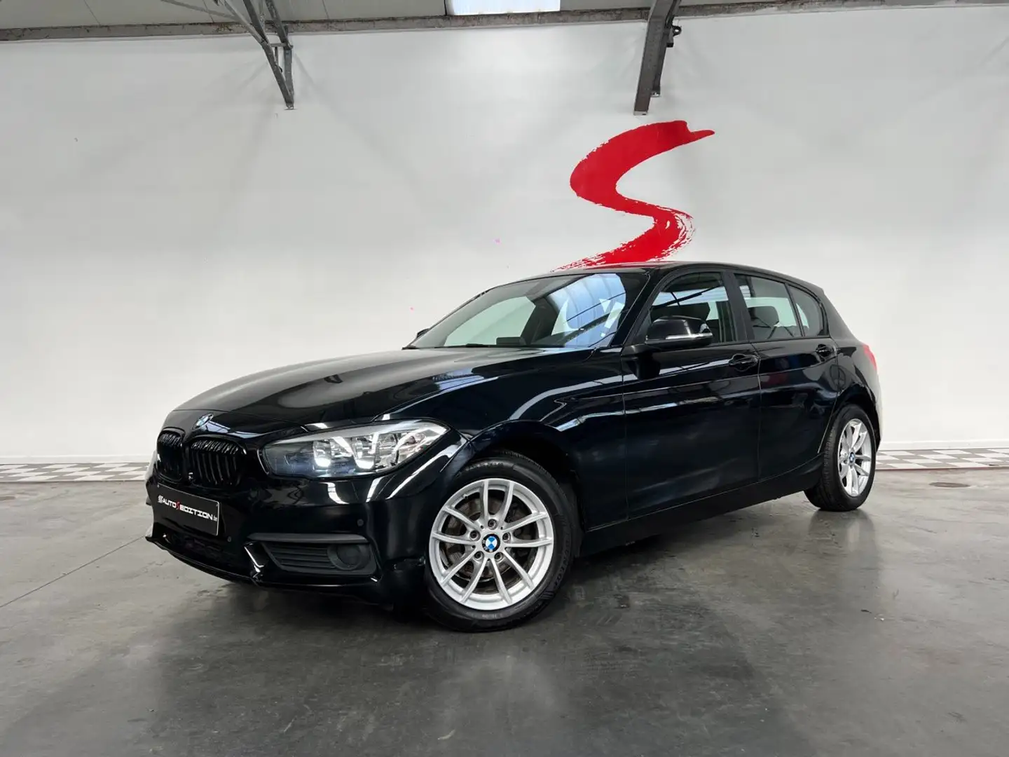 BMW 116 116 d EfficientDynamics Edition Zwart - 1