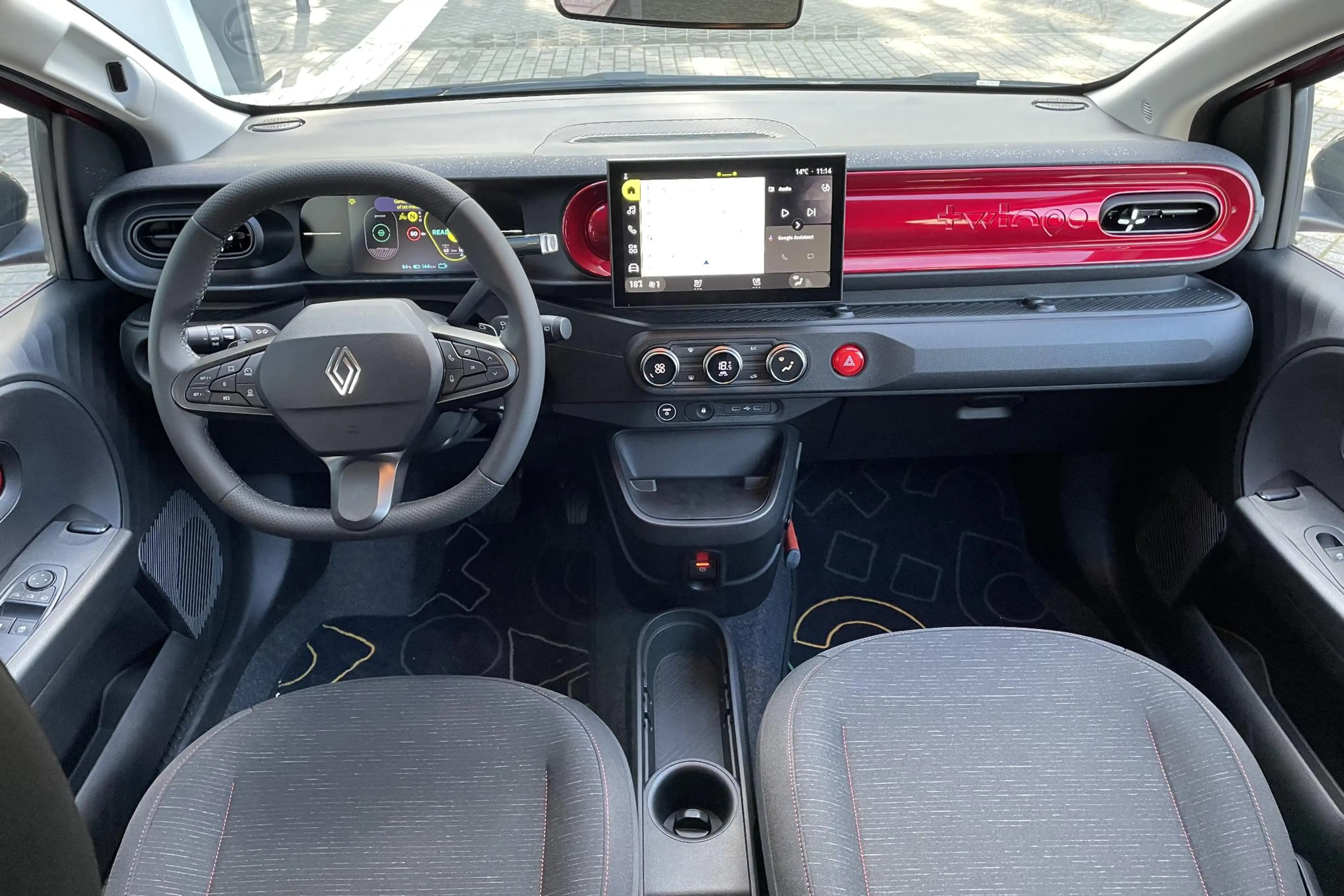 Renault Twingo urban range techno 27.5 kWh | Pack Privilege | 18" — photo 5