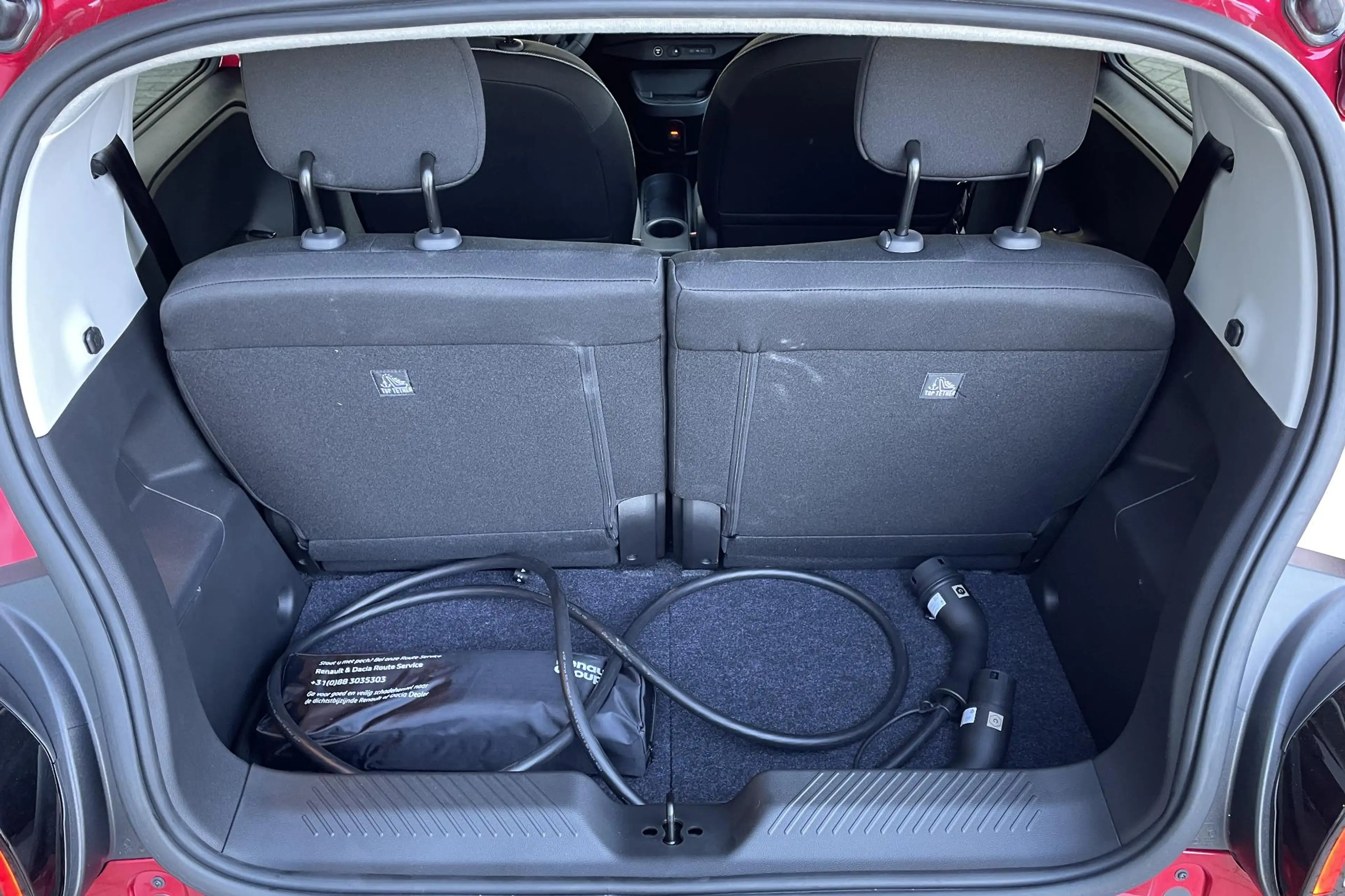 Renault Twingo urban range techno 27.5 kWh | Pack Privilege | 18" — photo 6