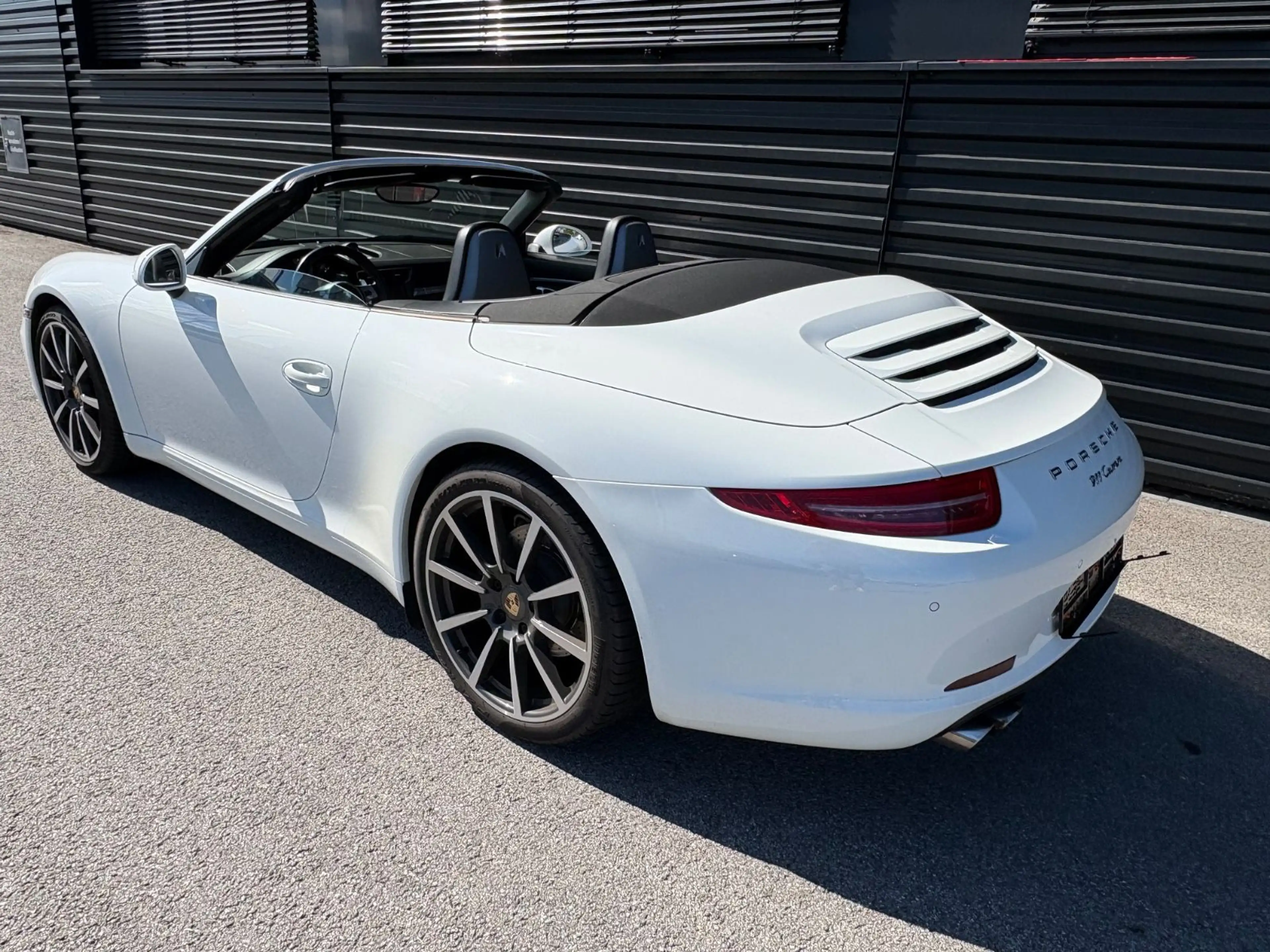 Porsche 991 911 -991 Carrera Cabrio- SAUGER-CHRONO-ABGAS — photo 7