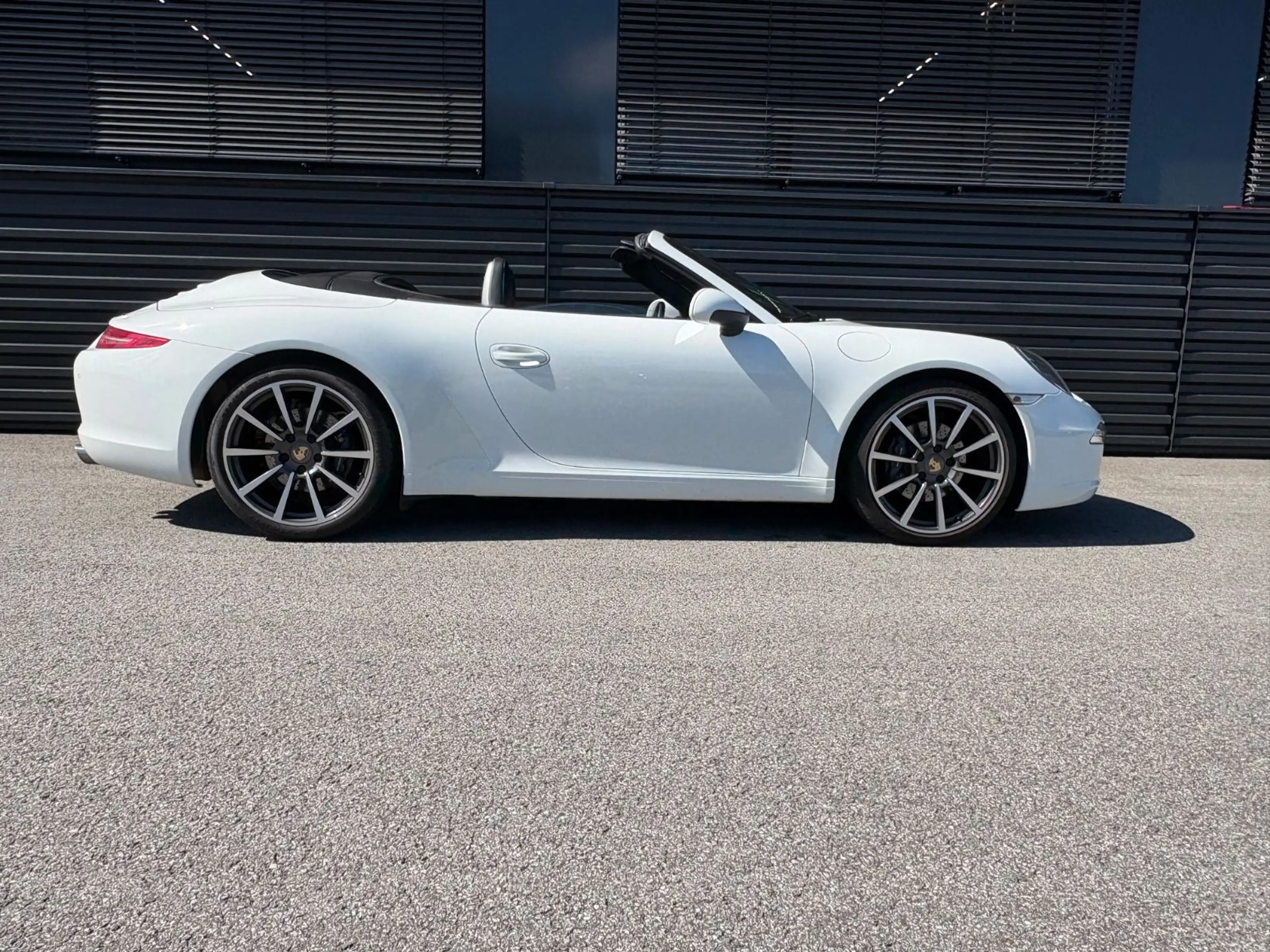 Porsche 991 911 -991 Carrera Cabrio- SAUGER-CHRONO-ABGAS — photo 10