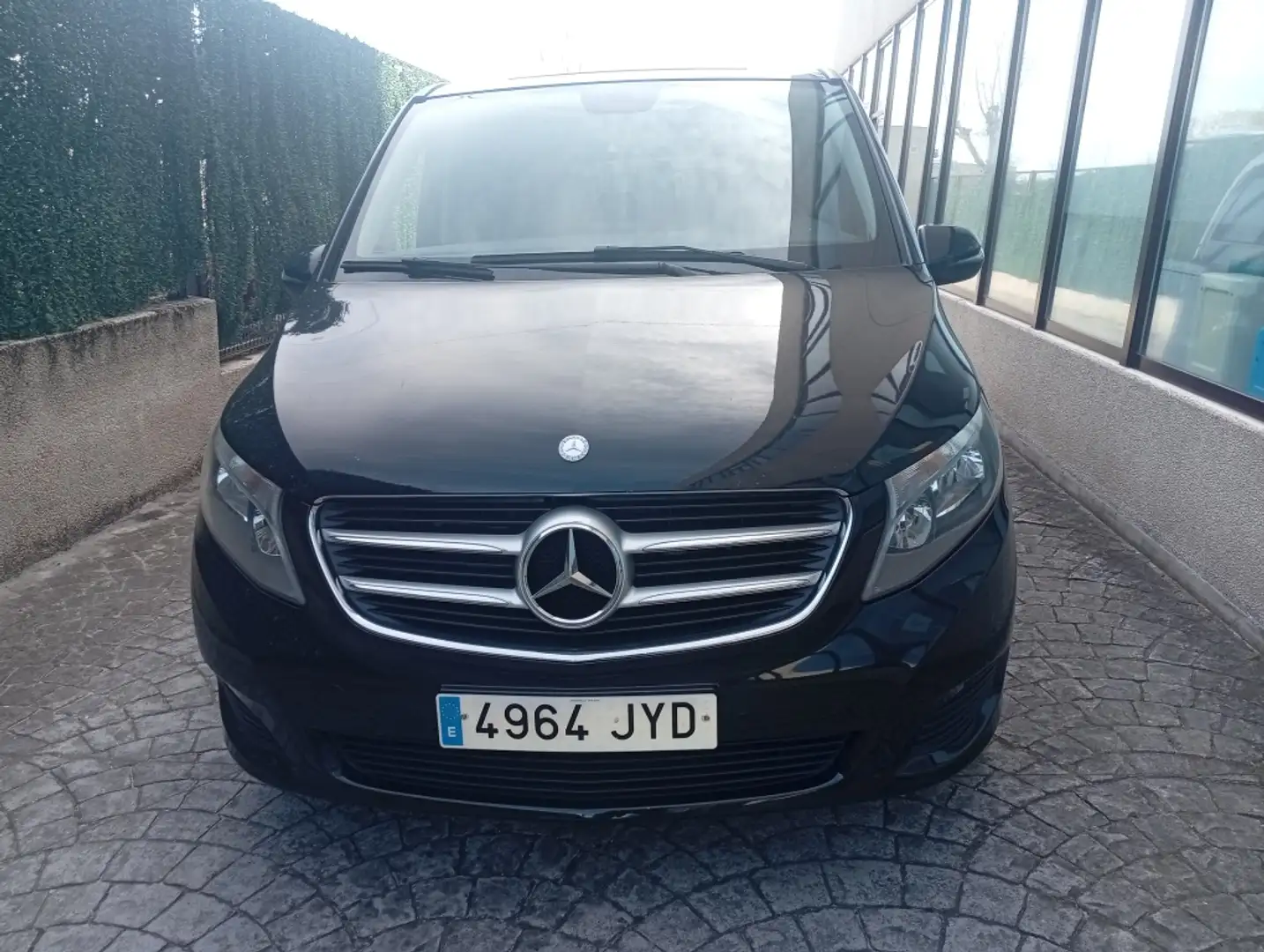 Mercedes-Benz V 220 220d Largo 7G Tronic Negro - 2