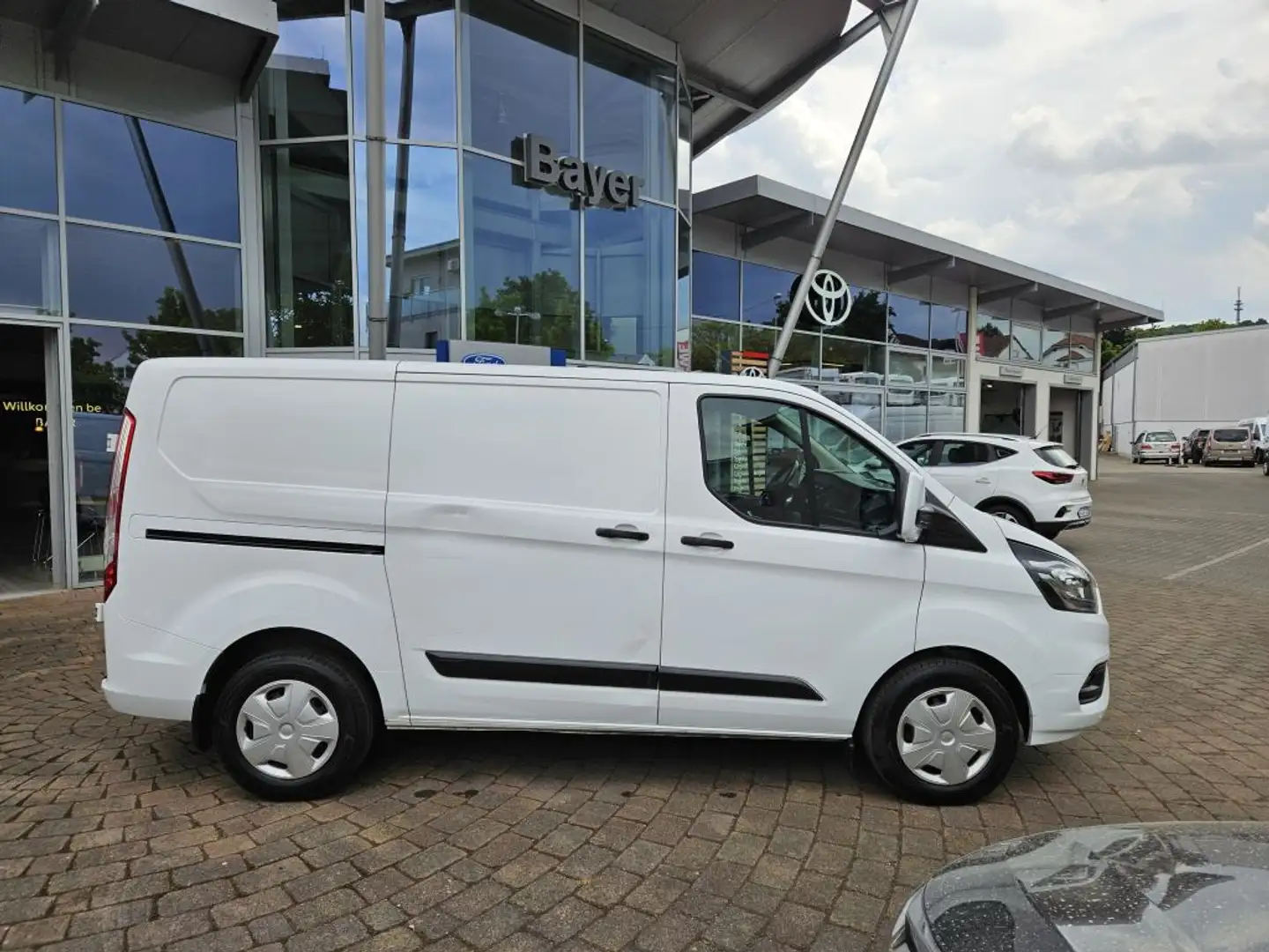 Ford Transit Custom 280 L1H1 LKW VA Autm. Trend Weiß - 2