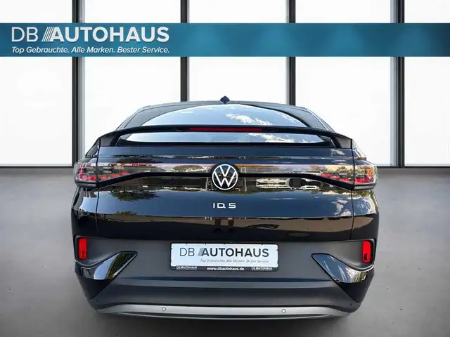 Volkswagen Id.5 view 5