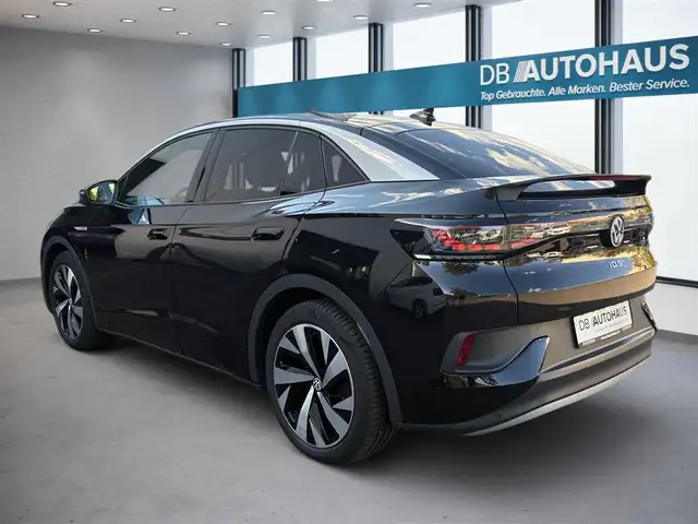 Volkswagen Id.5 view 6