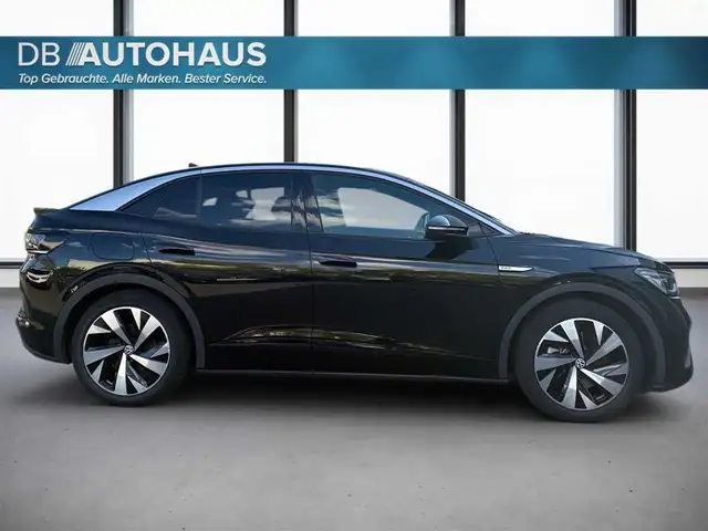 Volkswagen Id.5 view 3