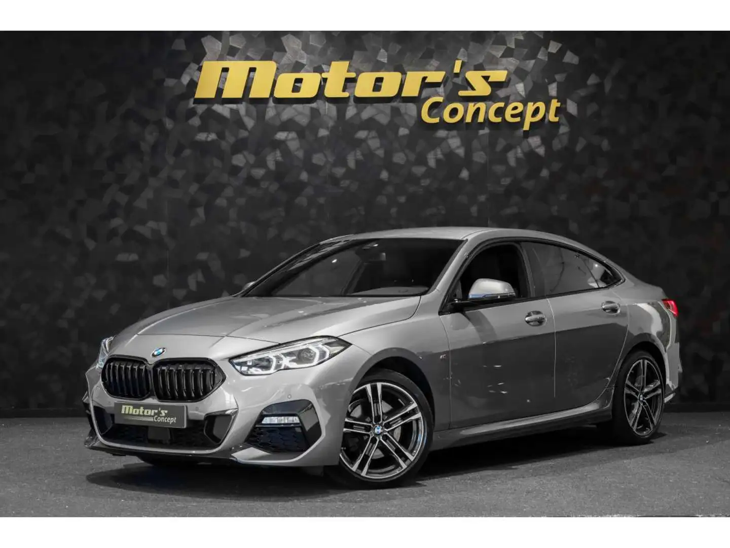 BMW 218 i F44 GranCoupé M Sport Gris - 1