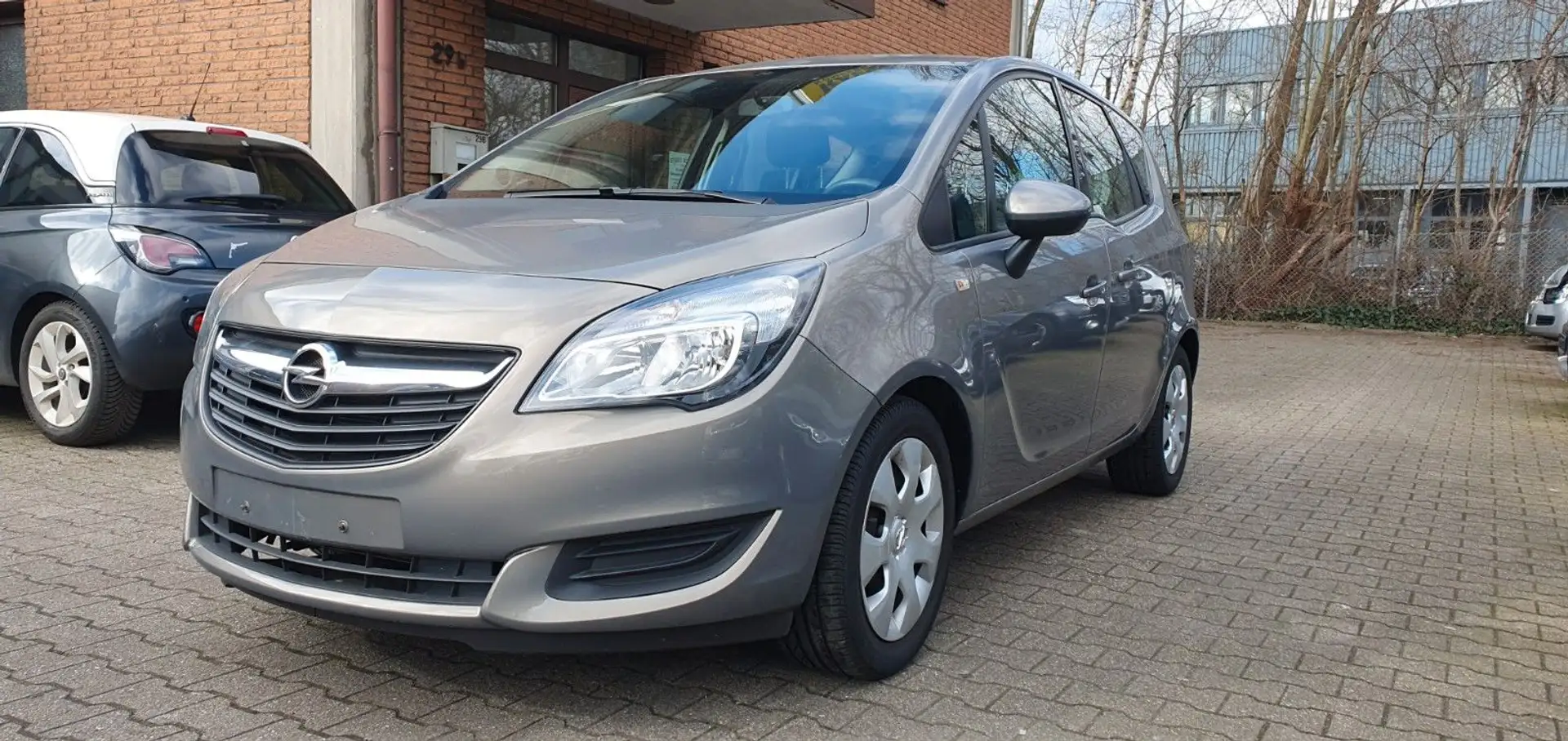 Opel Meriva B Edition+2HAND-Nur 22000km+Top Braun - 1