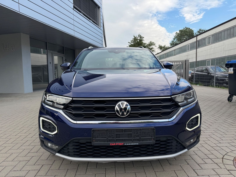 Volkswagen T-Roc Sport AUTOMATIK PANORAMA NAVI LED KAMERA — photo 9