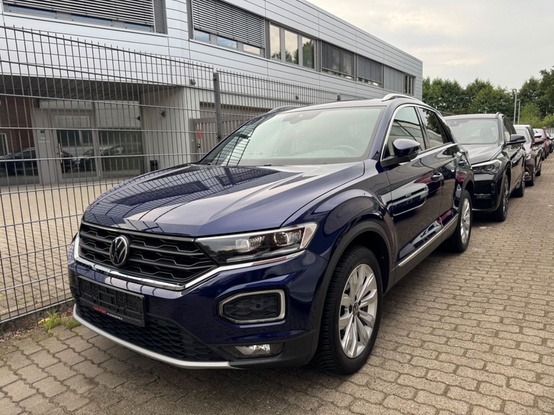Volkswagen T-Roc Sport AUTOMATIK PANORAMA NAVI LED KAMERA — photo 11