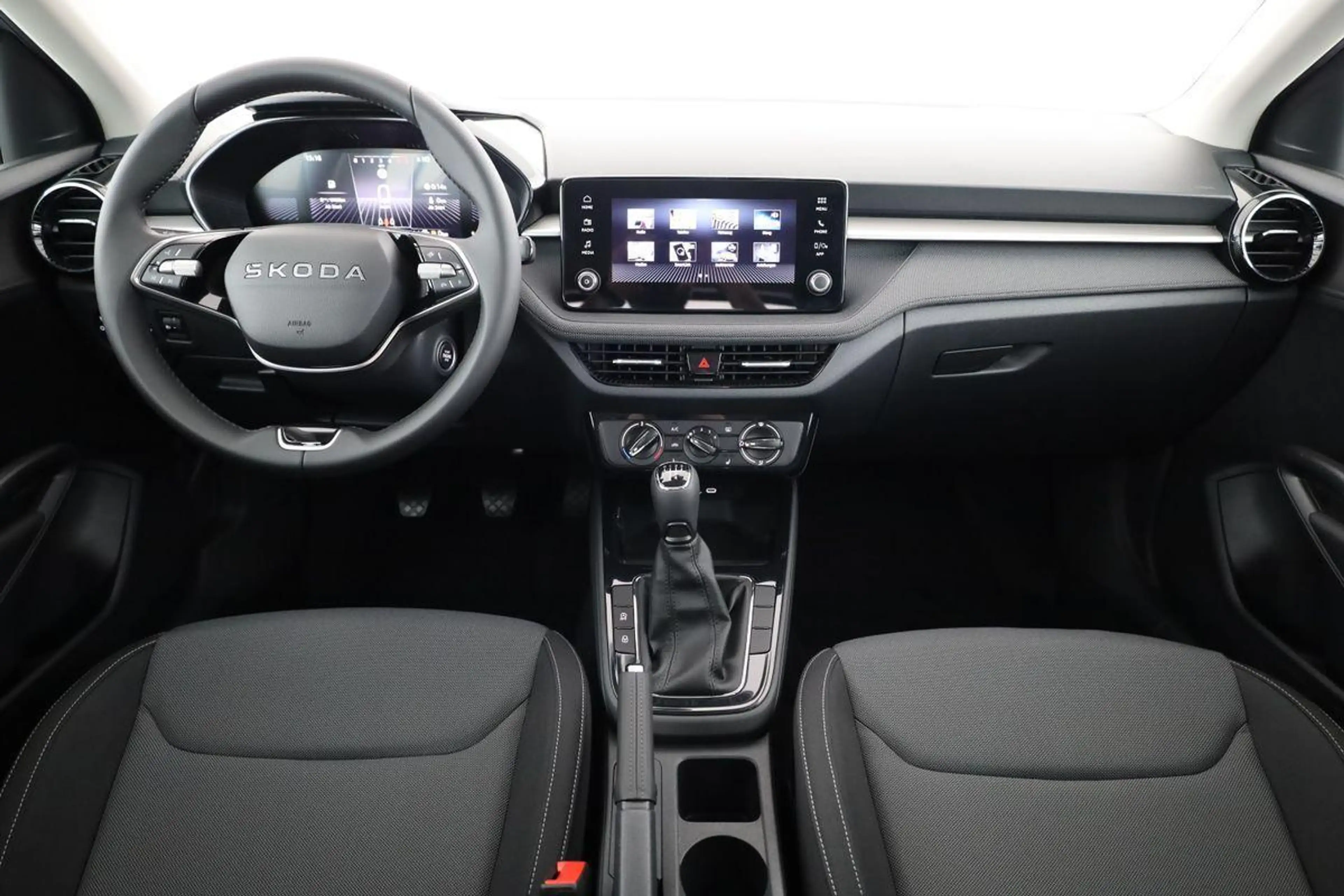 Skoda Fabia Selection 1.0 TSI Selection, Tempomat, Ladebode... — photo 4