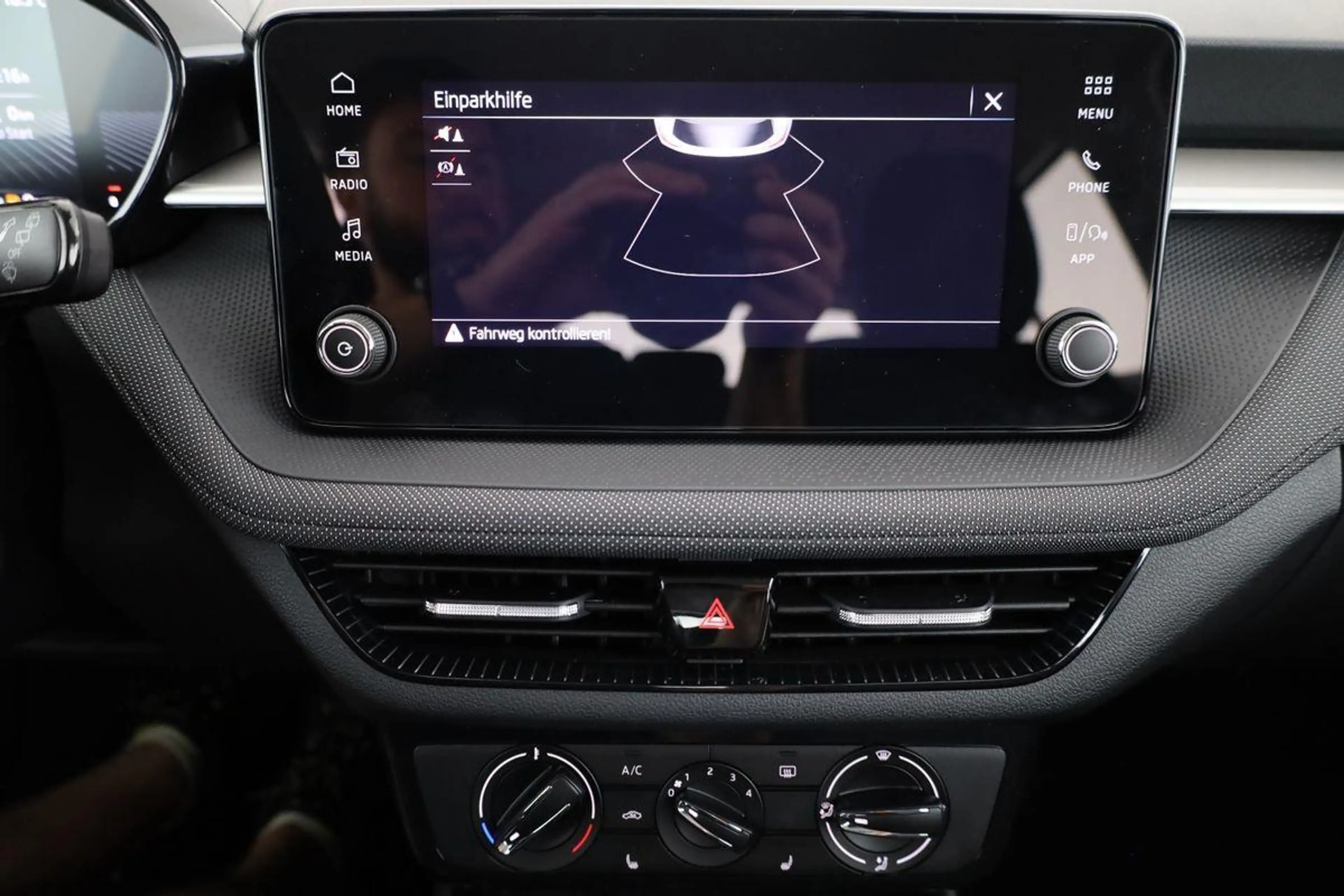 Skoda Fabia Selection 1.0 TSI Selection, Tempomat, Ladebode... — photo 6