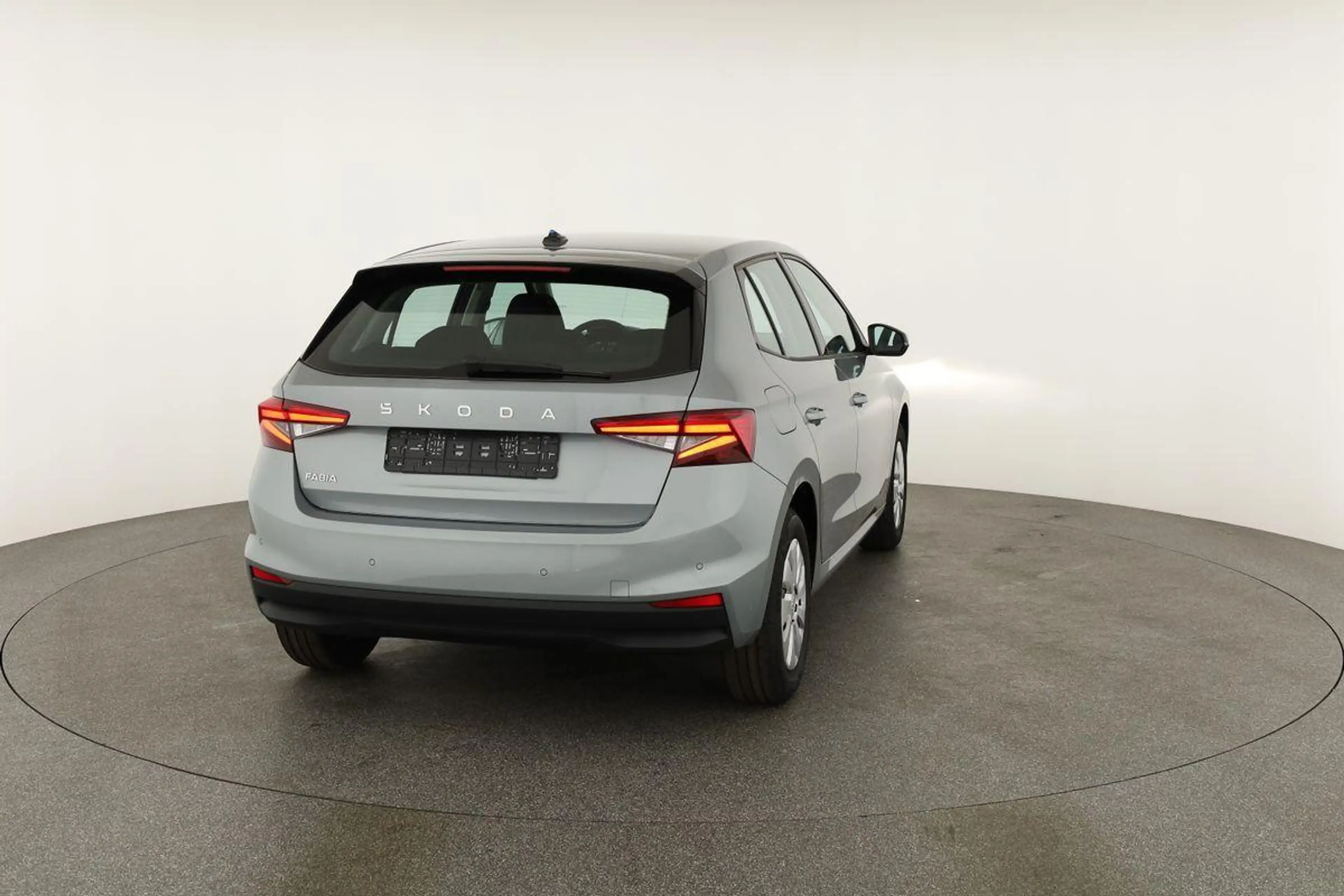 Skoda Fabia Selection 1.0 TSI Selection, Tempomat, Ladebode... — photo 15