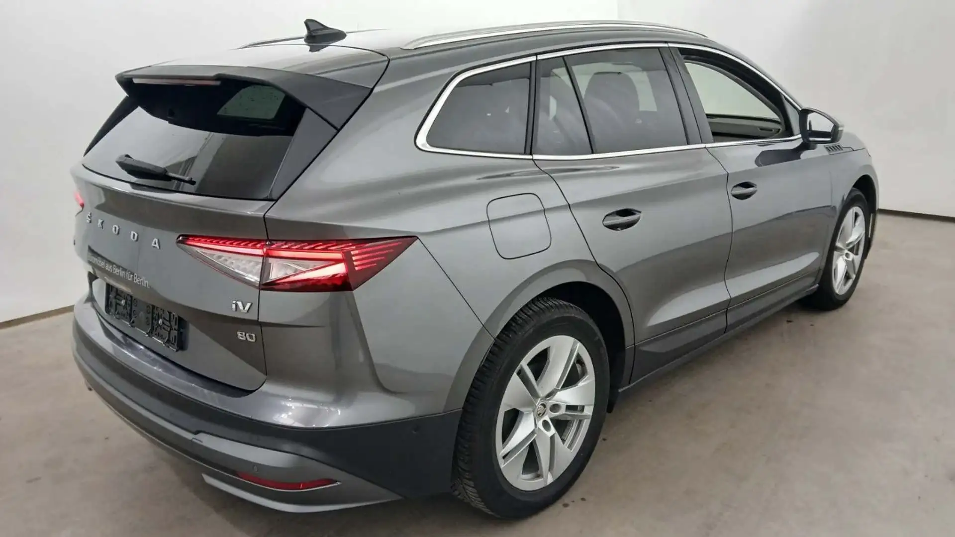 Skoda Enyaq 80 Lodge LED+/WÄRMEPUMPE/PARK ASS Gris - 2