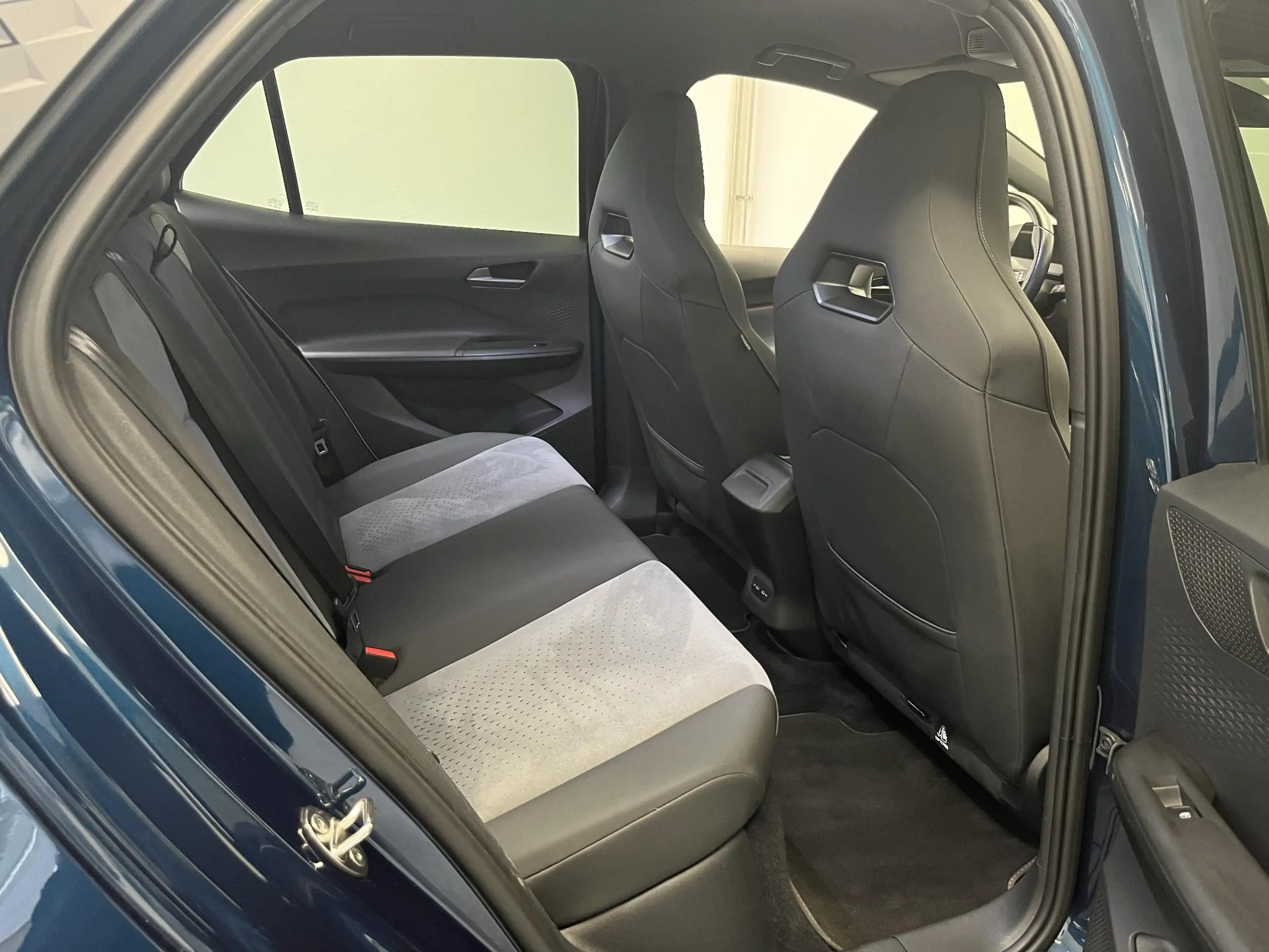 CUPRA Born Performance One 62 kWh | 92% SOH | — photo 14