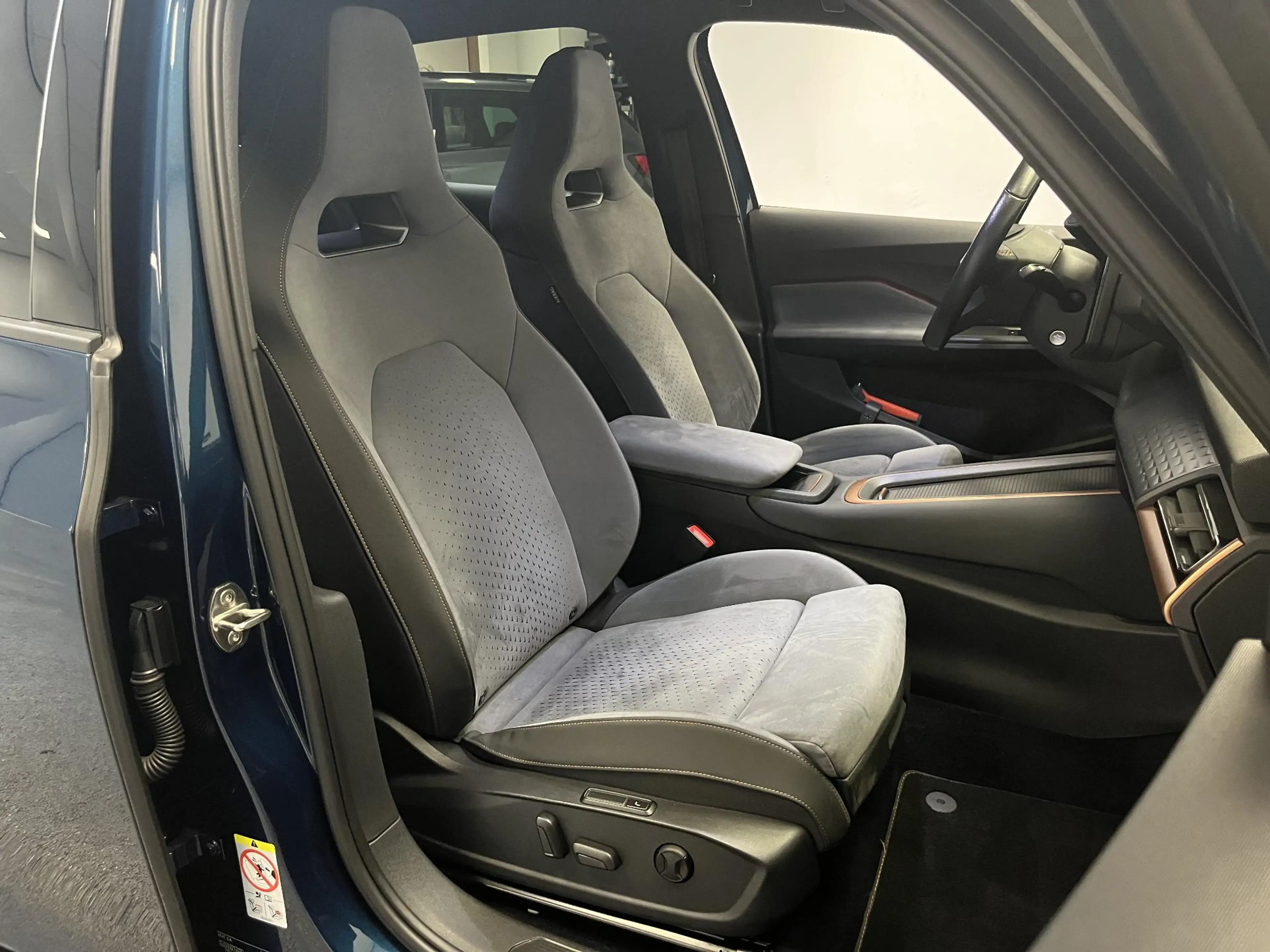 CUPRA Born Performance One 62 kWh | 92% SOH | — photo 15