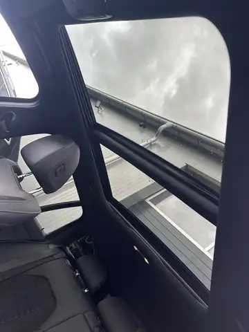 BMW M view 11