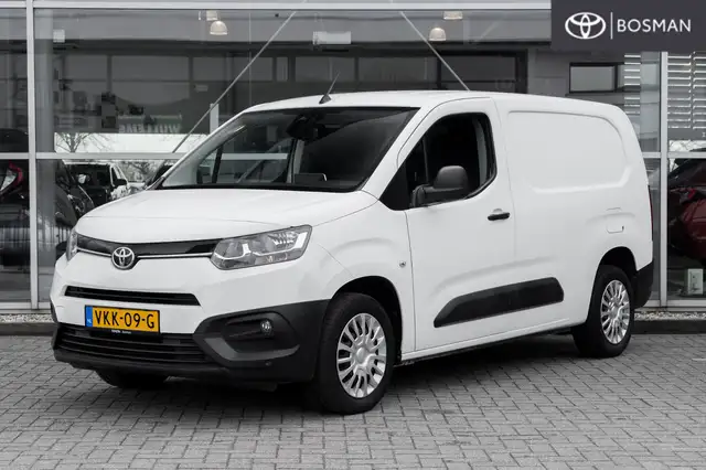 Toyota Proace City 1.5 D-4D Navigator Long