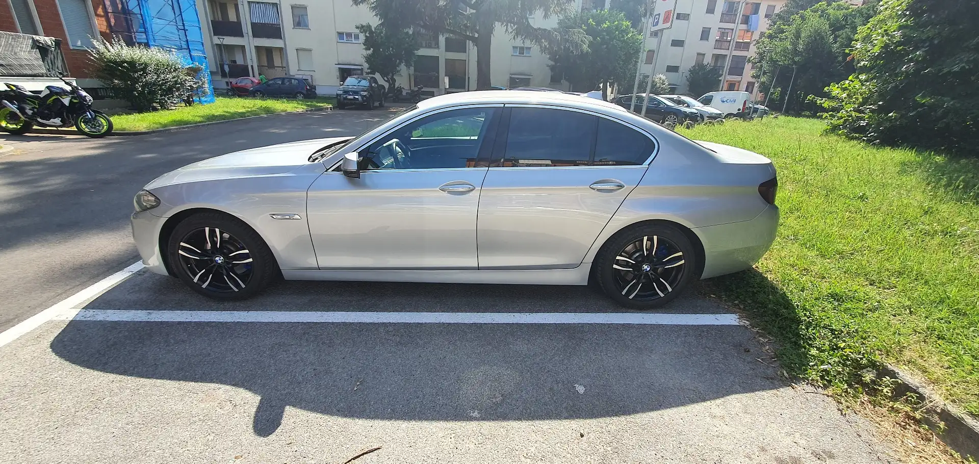 BMW 520 520d Gran Turismo Luxury auto E6 - 1