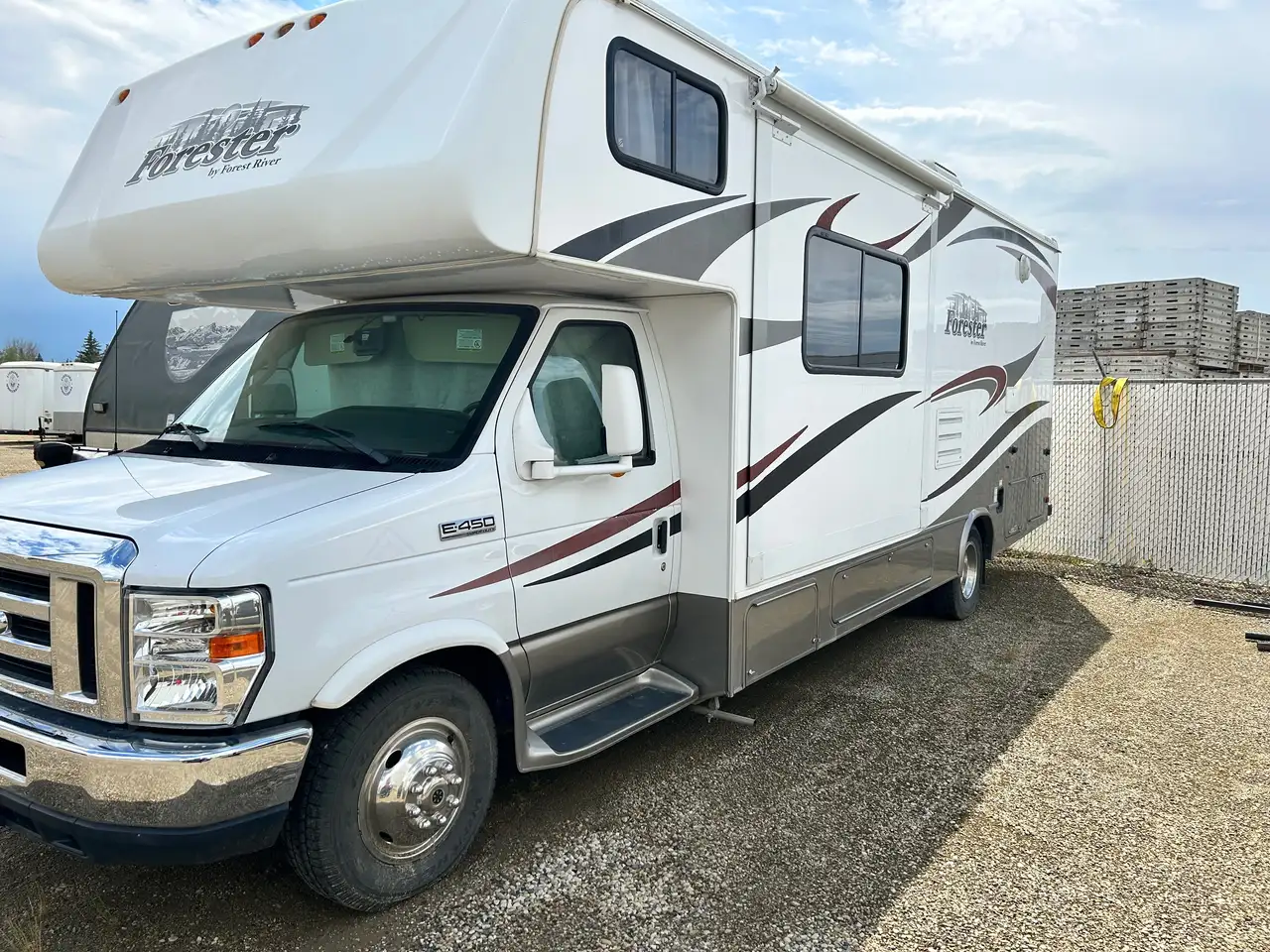 2012 Ford E-450 Super Duty