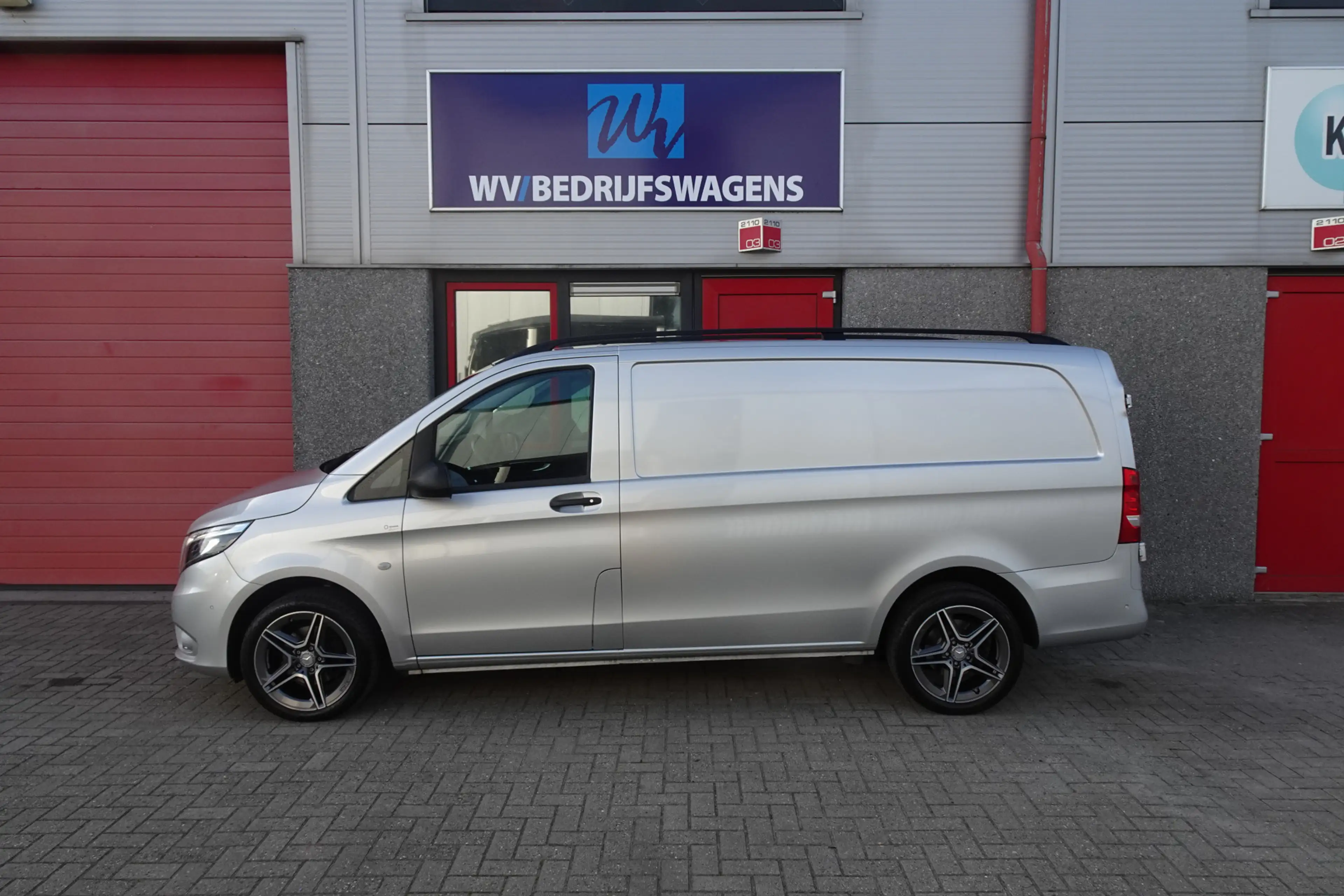 Mercedes-Benz Vito 116 CDI 9 traps automaat lmv camera navi led 164 p — photo 5