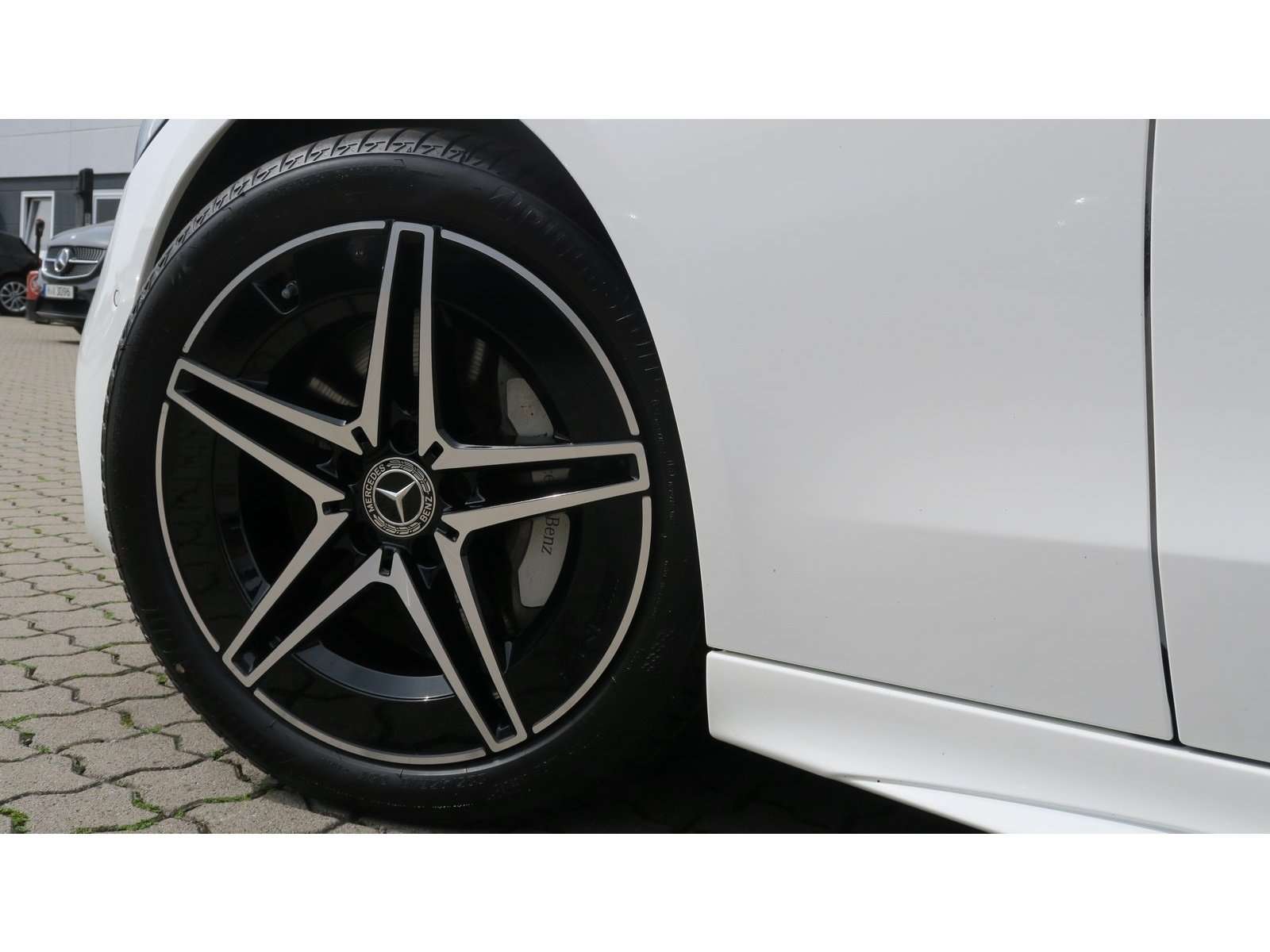 Mercedes-Benz C 200