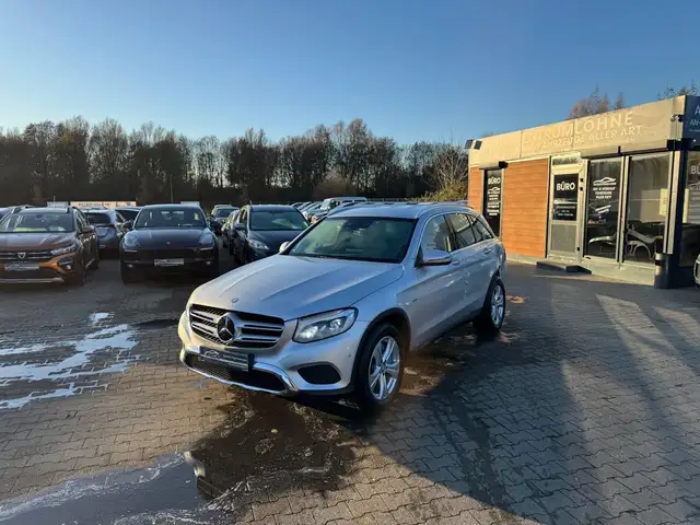 Mercedes-Benz GLC 350 e 4Matic/LED/EURO6/NAVI/TEMPOMAT