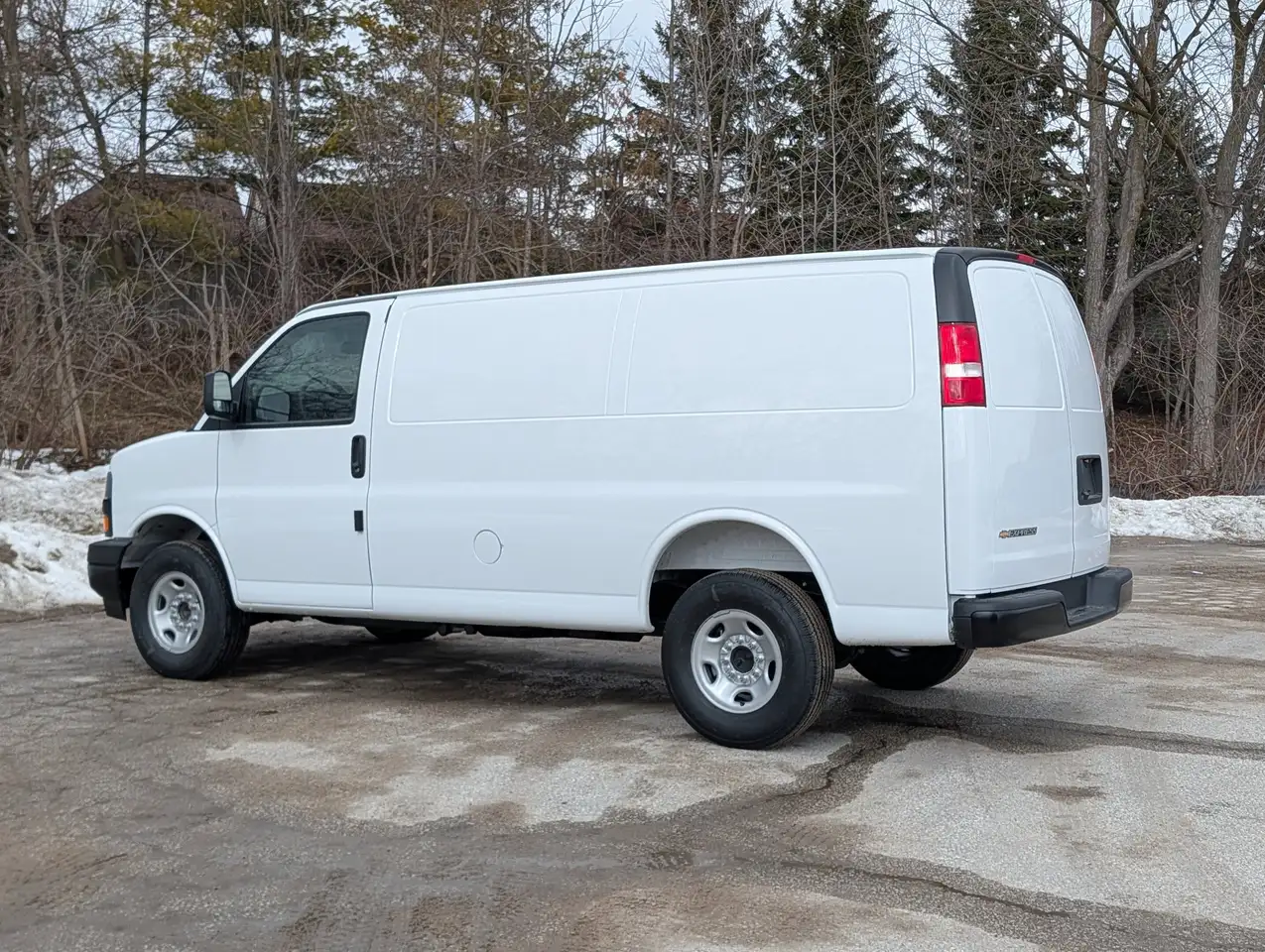 Chevrolet Express 2500 снимка Chevrolet Express 2500