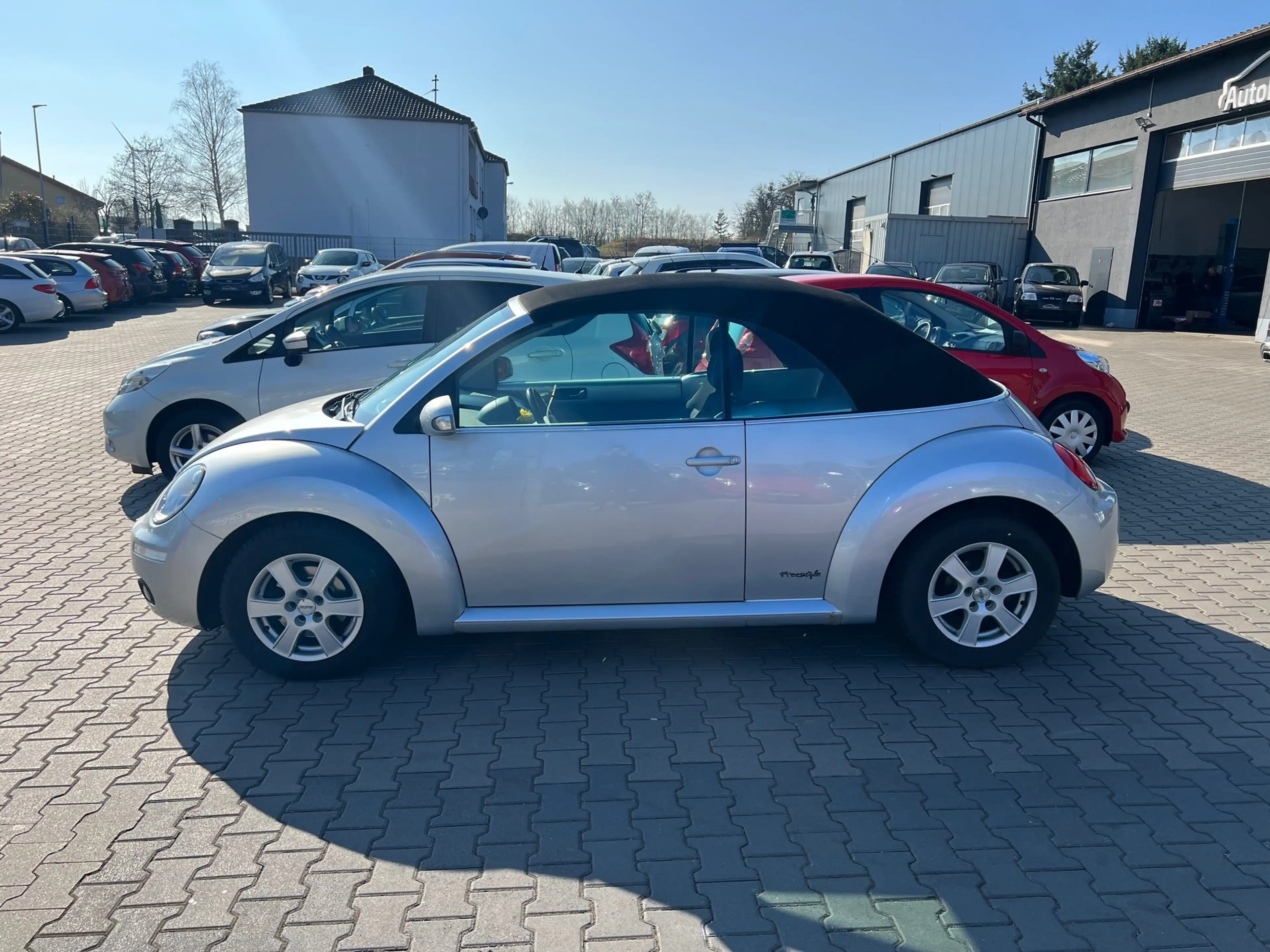 Volkswagen New Beetle New Beetle Cabriolet 1.9 TDI/SHZ/Temp/Eu4/PDC/ZV — photo 7