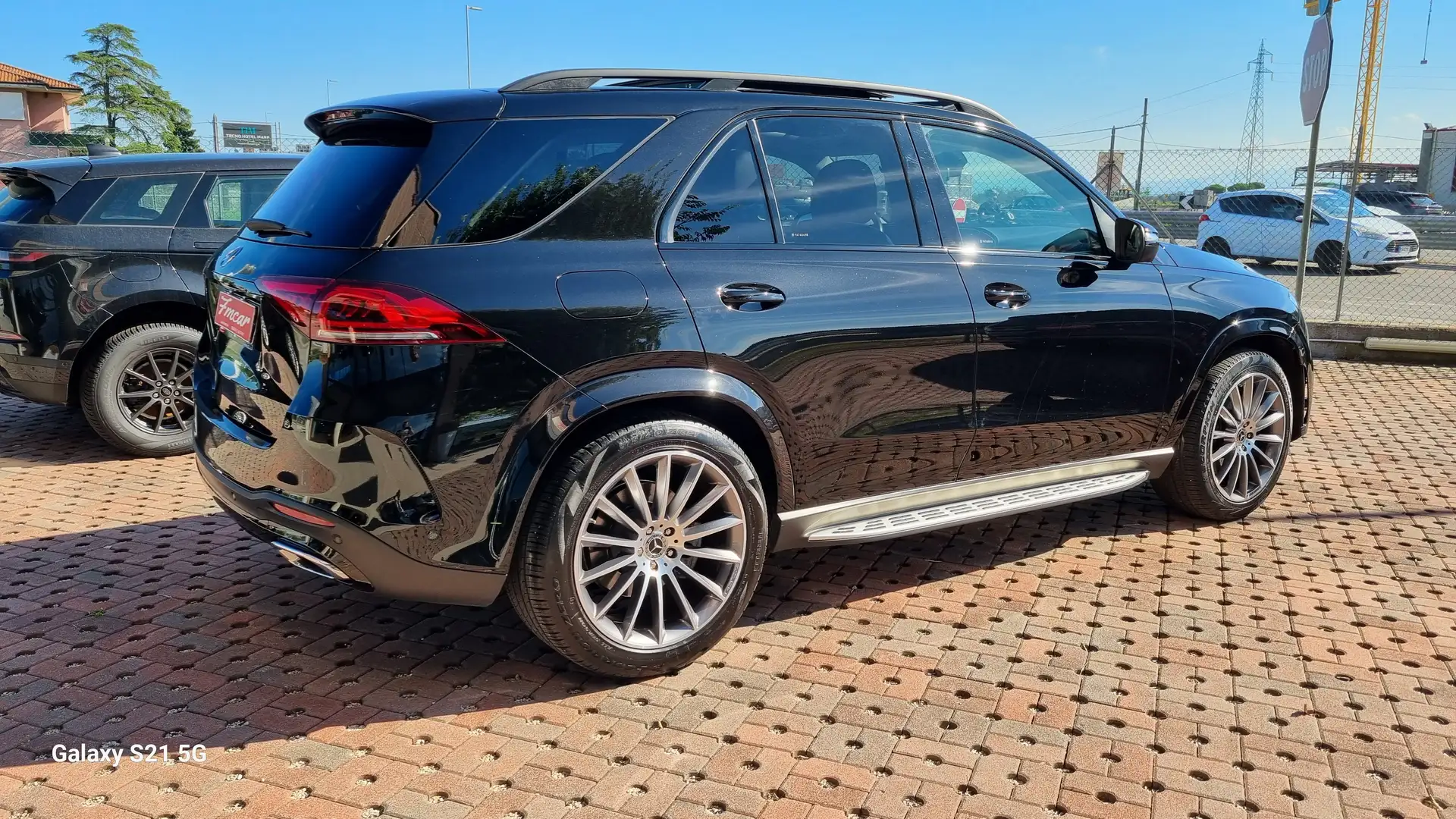 Mercedes-Benz GLE 300 d 4Matic Mild Hybrid AMG Premium IVA ESP. KM CERT. Negro - 1
