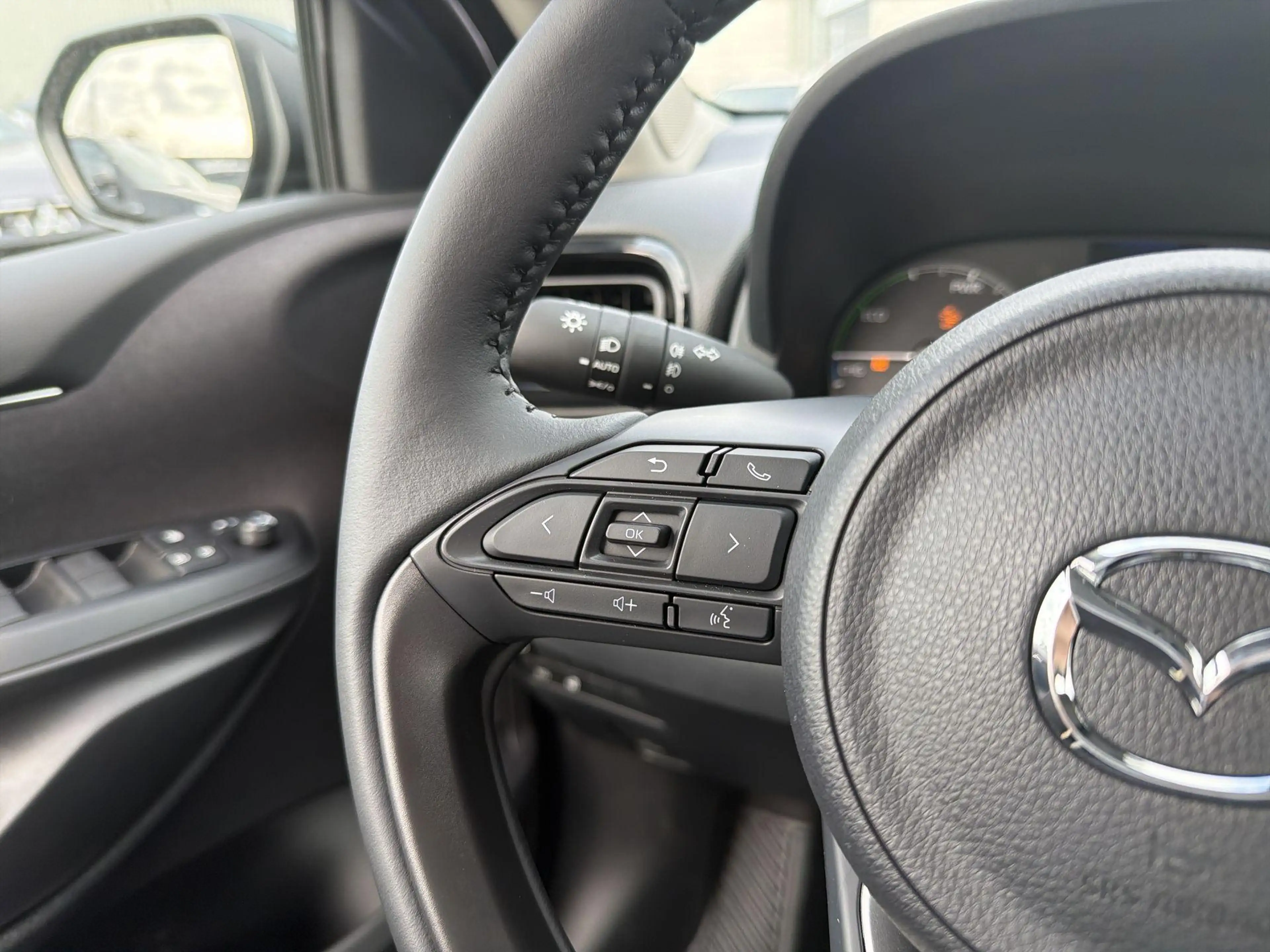 Mazda 2 Hybrid 1.5 Exclusive-line | Nieuwe Auto | Geheel R — photo 15