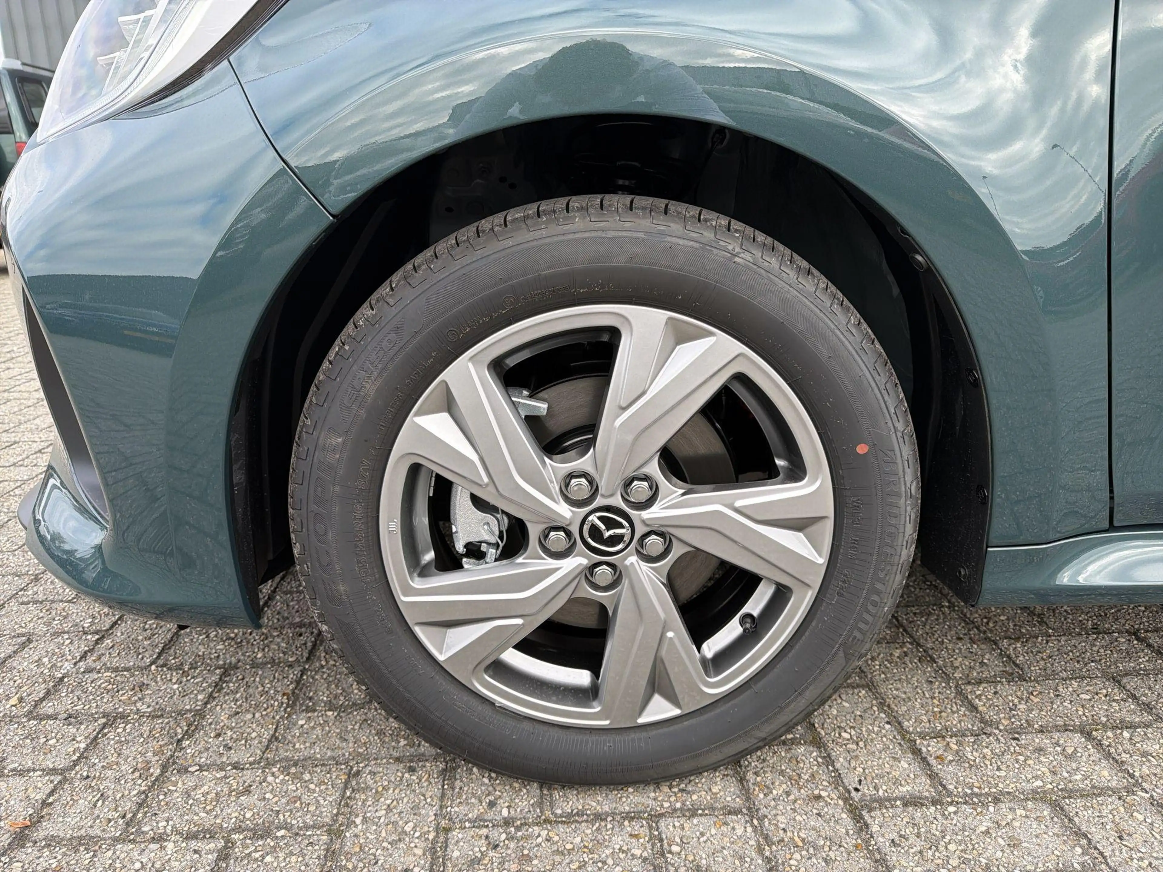 Mazda 2 Hybrid 1.5 Exclusive-line | Nieuwe Auto | Geheel R — photo 9
