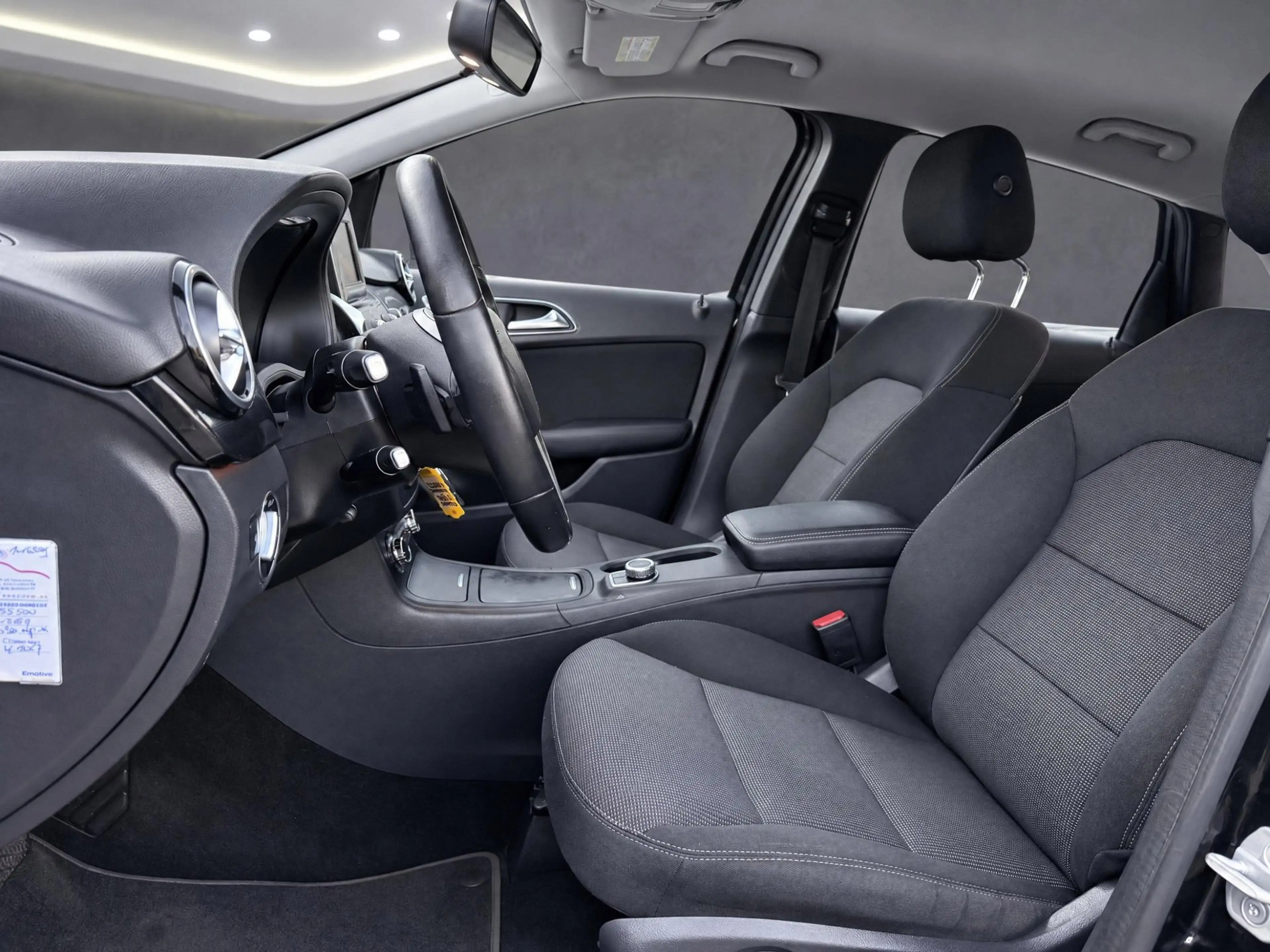 Mercedes-Benz B 180 Ambition Automaat met Airco !!! Navigatie !!! Crui — photo 12