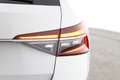 Skoda Superb Kombi 2,0 TDI Style DSG Weiß - thumbnail 24