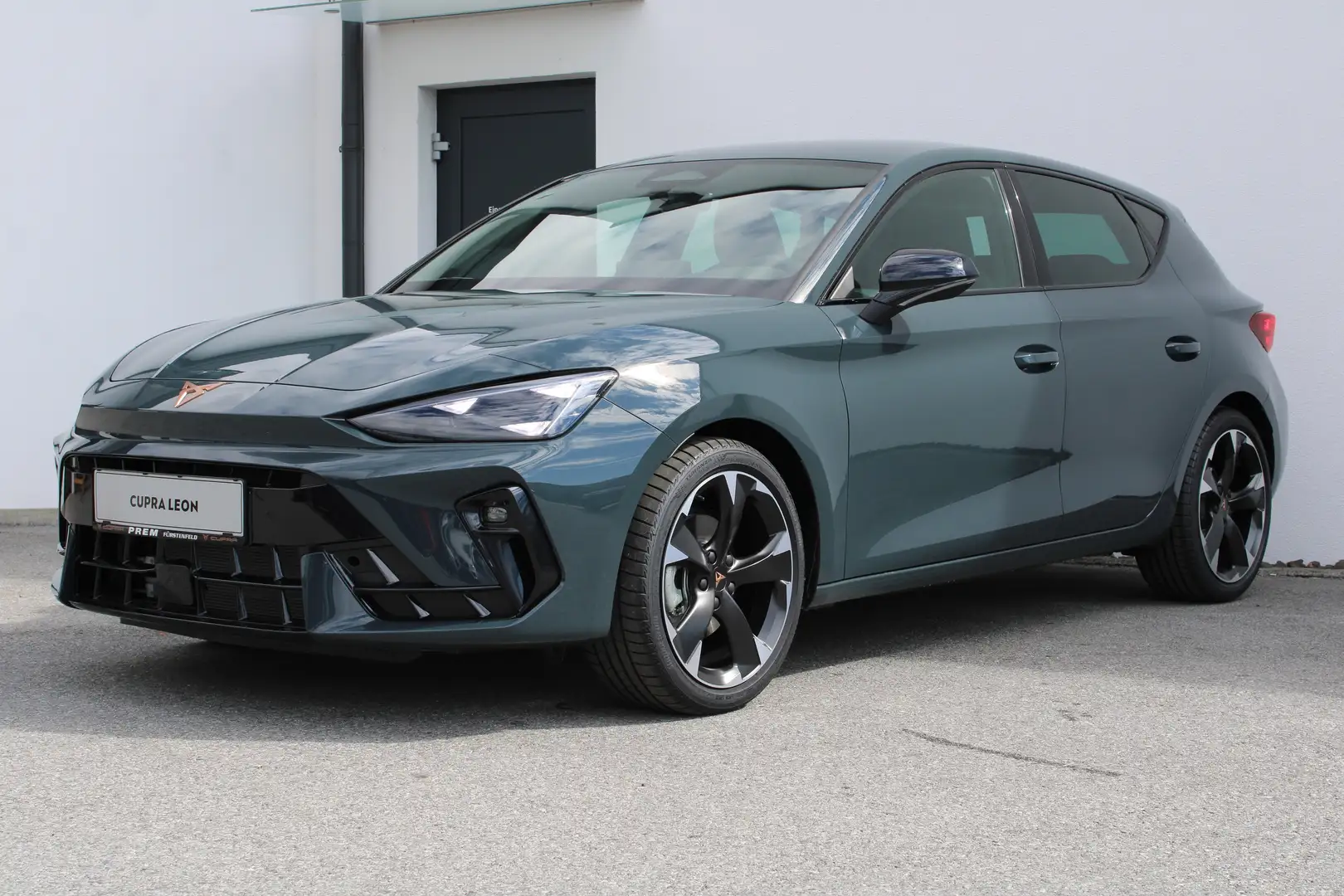 CUPRA Leon 1.5 TSI 150 PS mit perfekter Mehrausstattung! Blau - 2