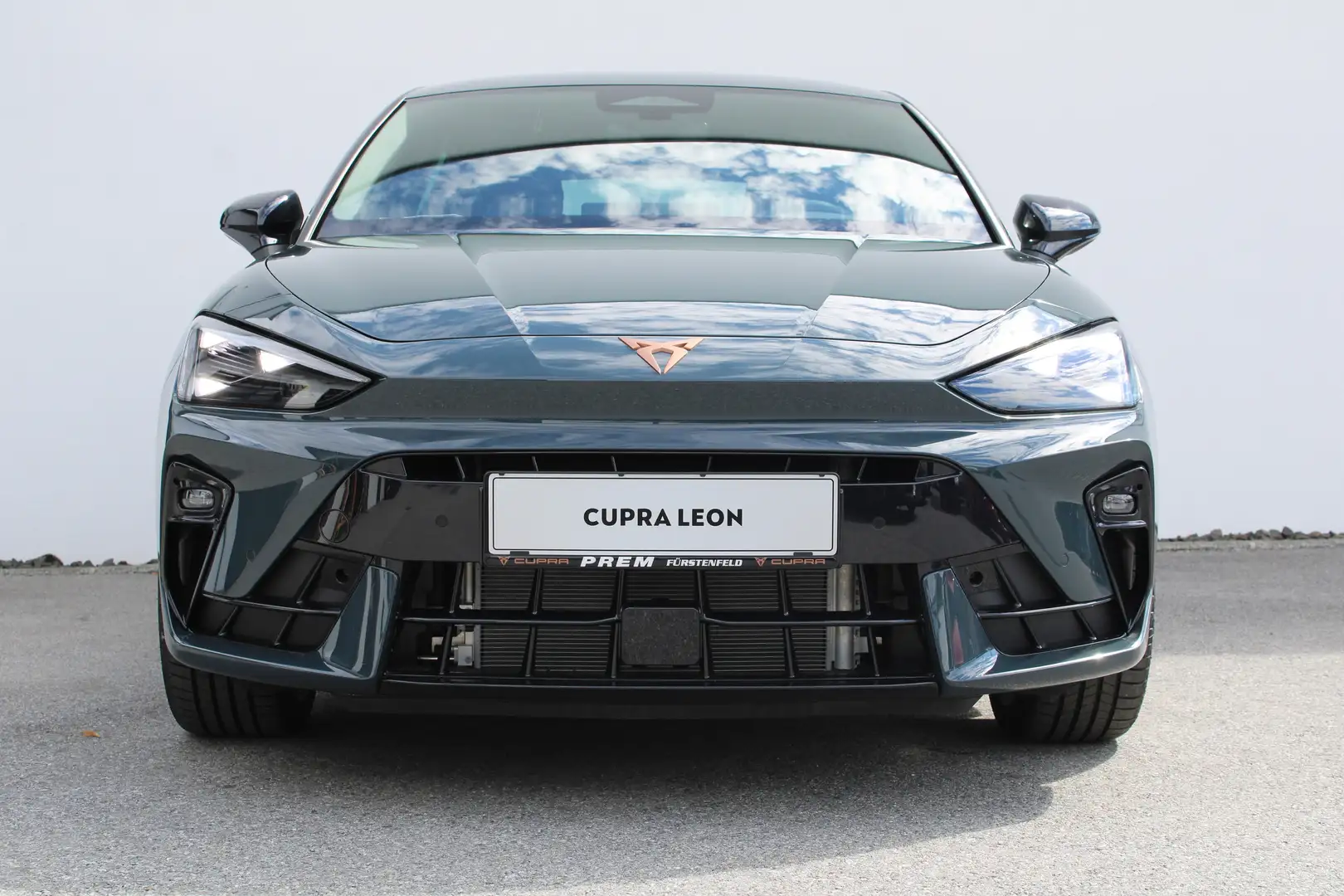 CUPRA Leon 1.5 TSI 150 PS mit perfekter Mehrausstattung! Blau - 1