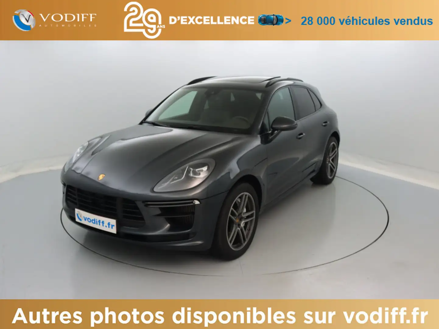 Porsche Macan TURBO 440 CV PDK Grau - 1
