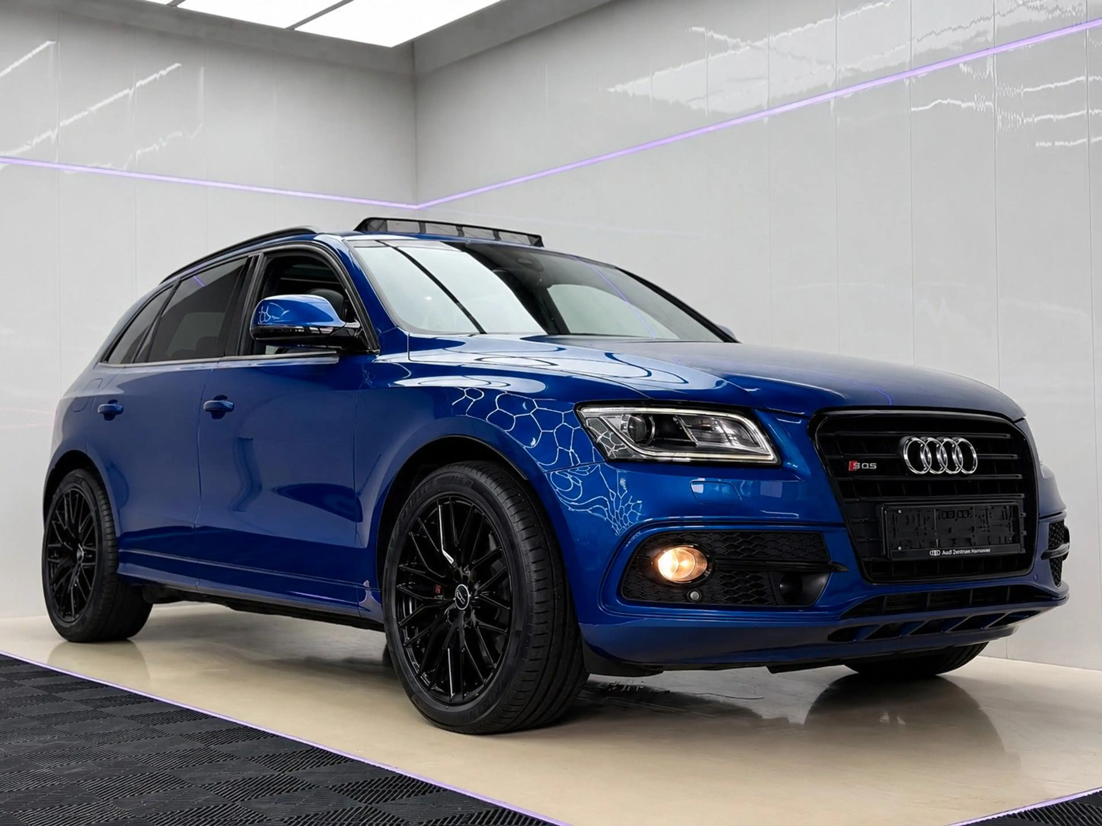 Audi SQ5 COMPETITION QUATTRO B&O/PANO/AHK/20* — photo 2